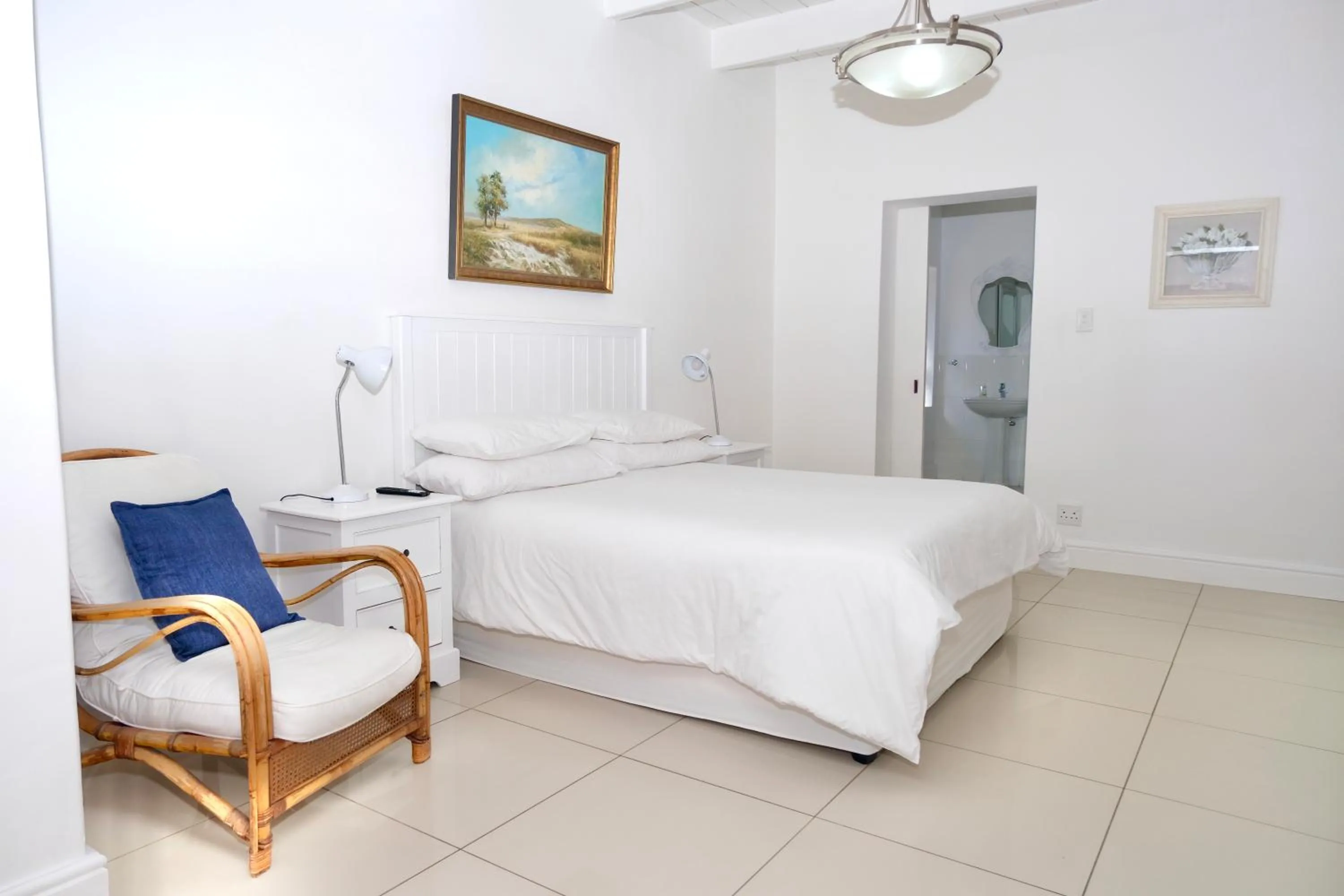 Bedroom, Bed in Paternoster Place