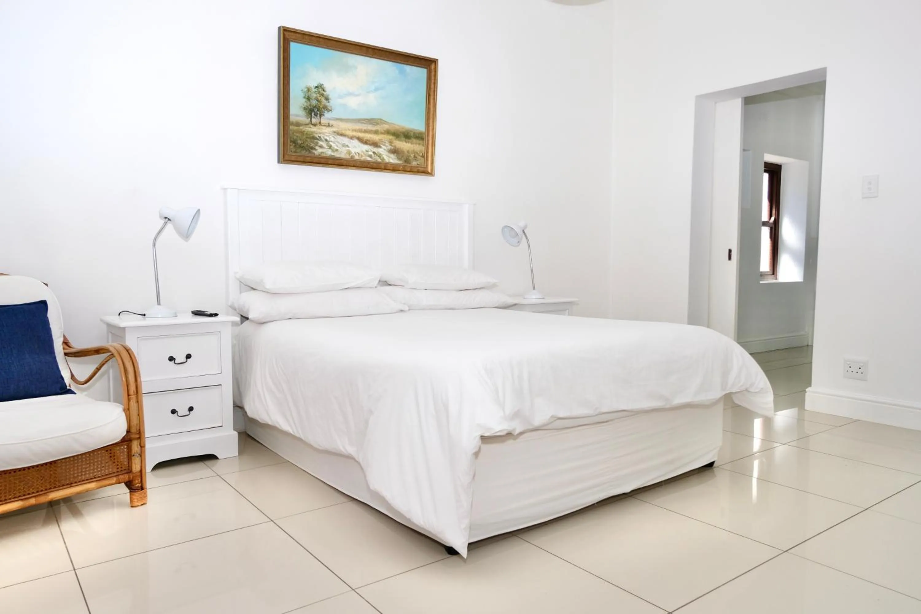 Bedroom, Bed in Paternoster Place