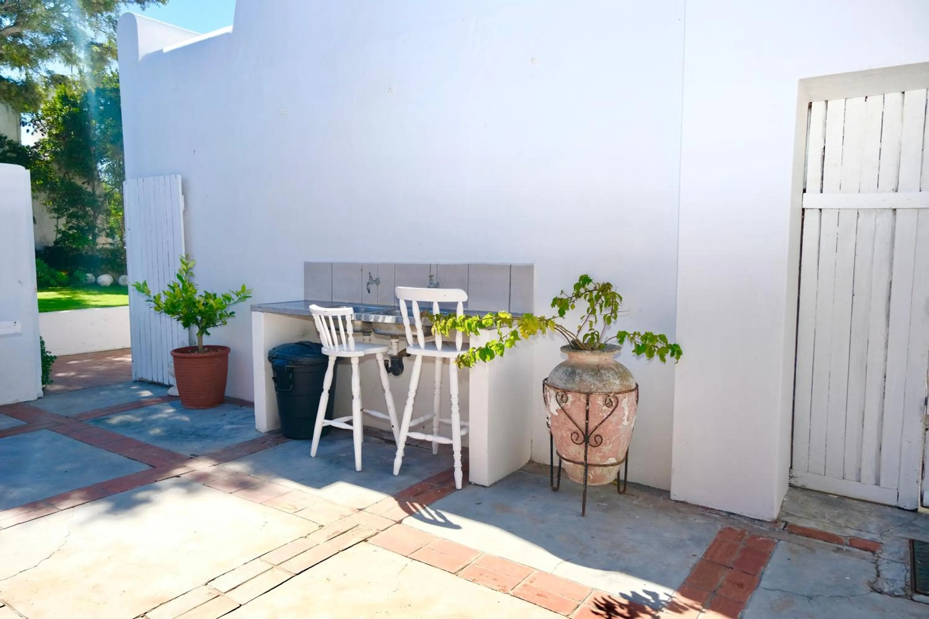 Patio in Paternoster Place