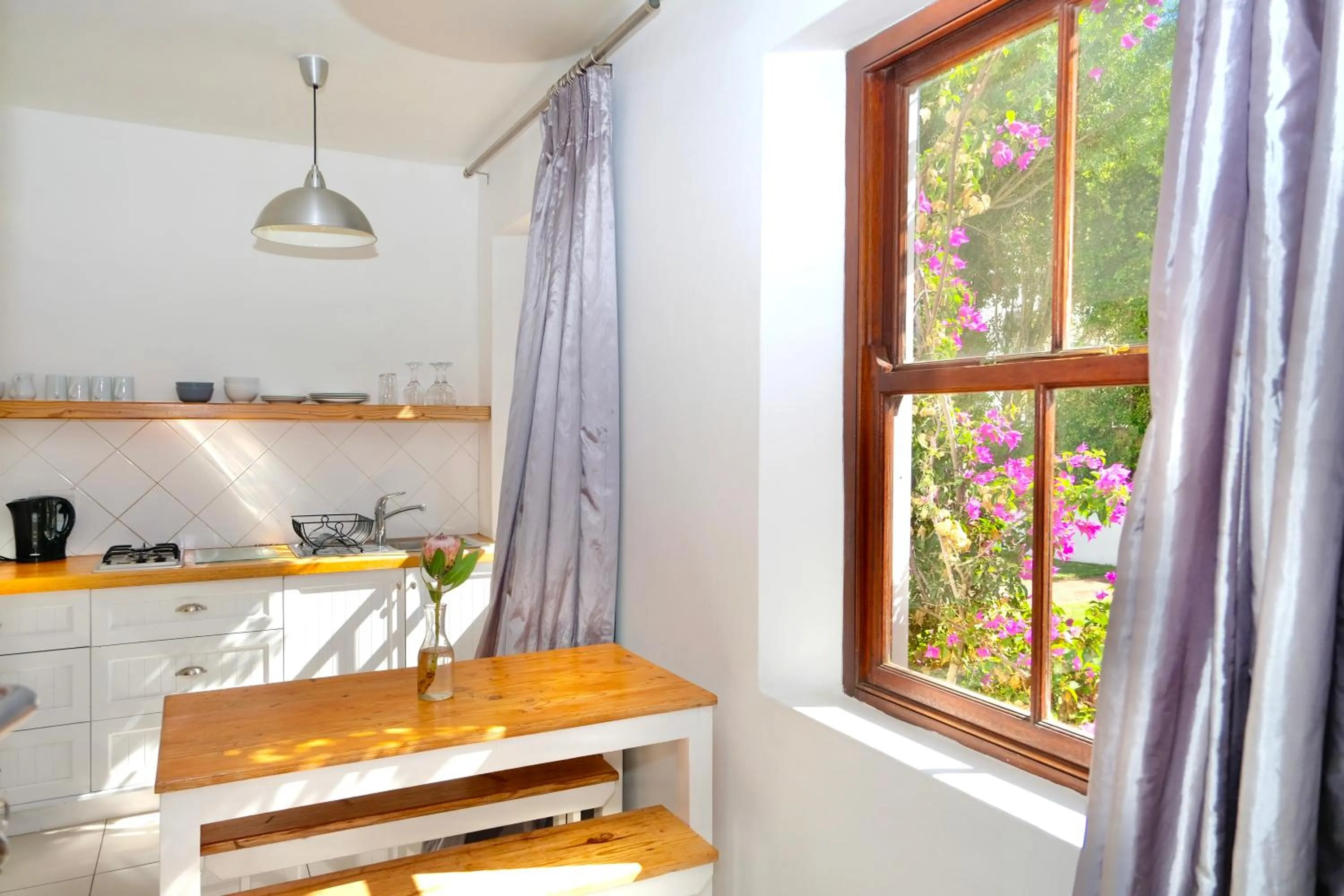 Kitchen or kitchenette in Paternoster Place