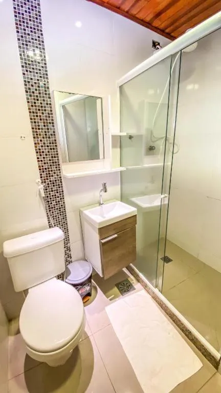Bathroom in Pousada Dos Atobás