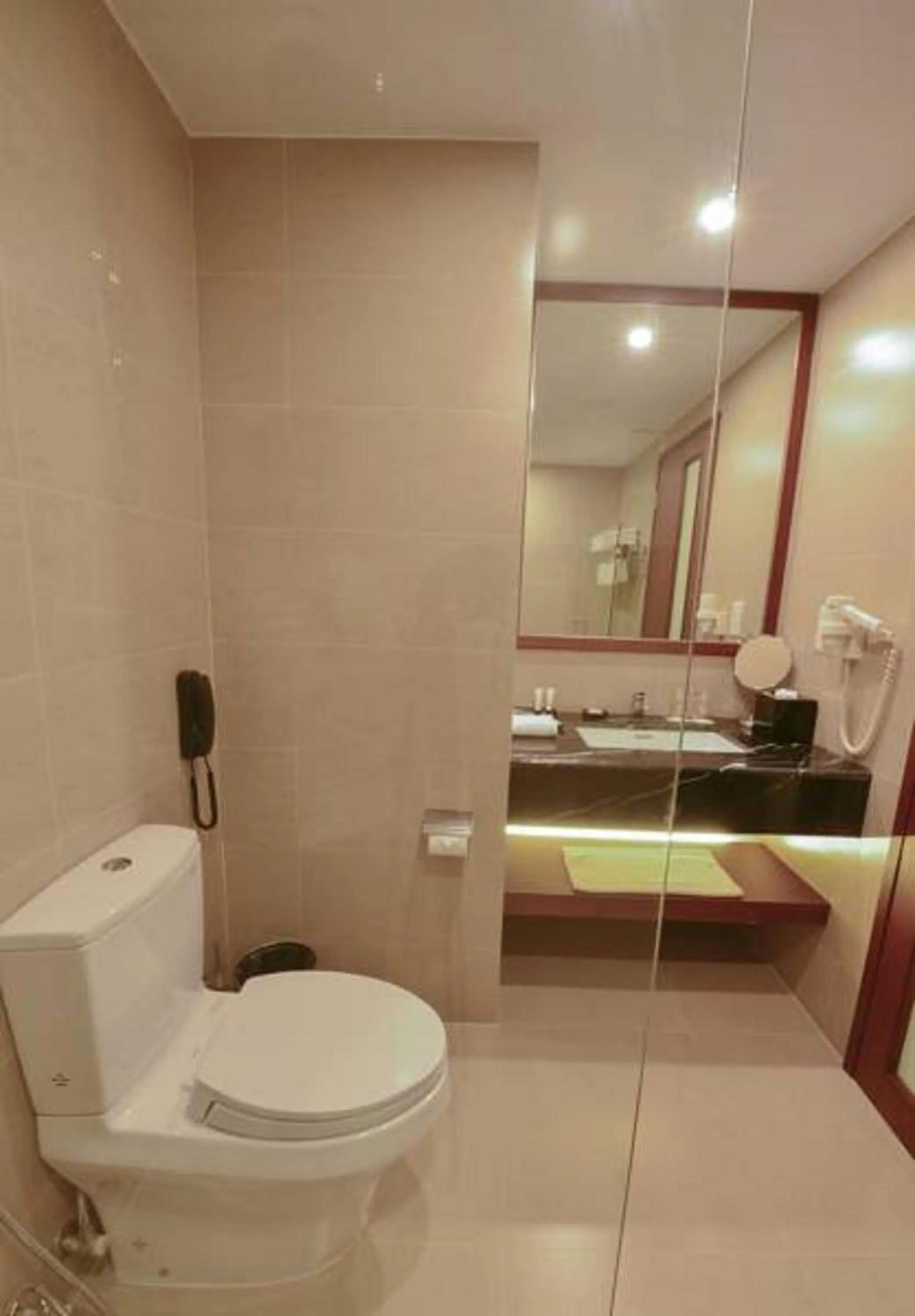 Bathroom in Aristo International Hotel