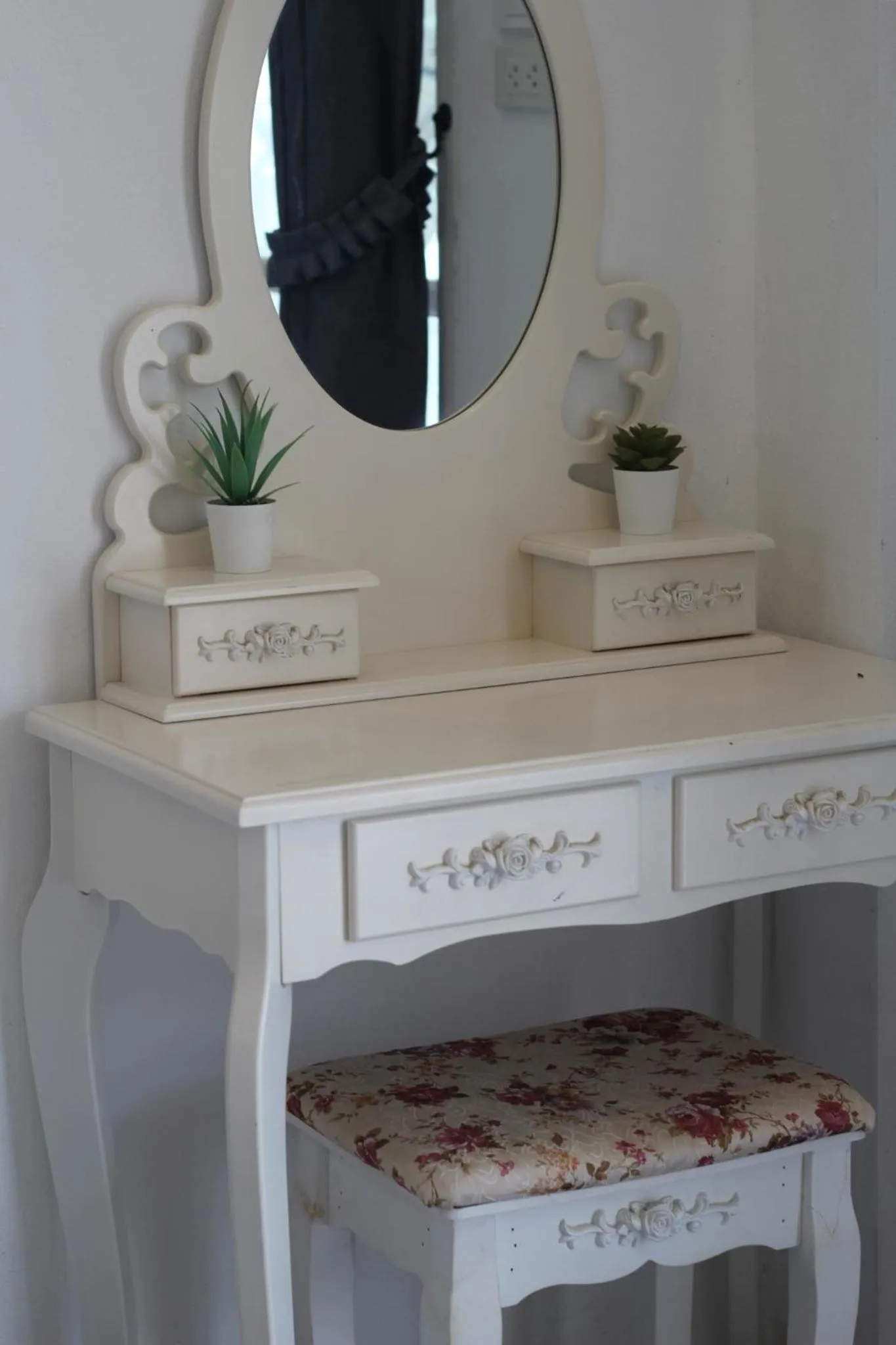 Bananaleaf Wedding Cafe & Resort