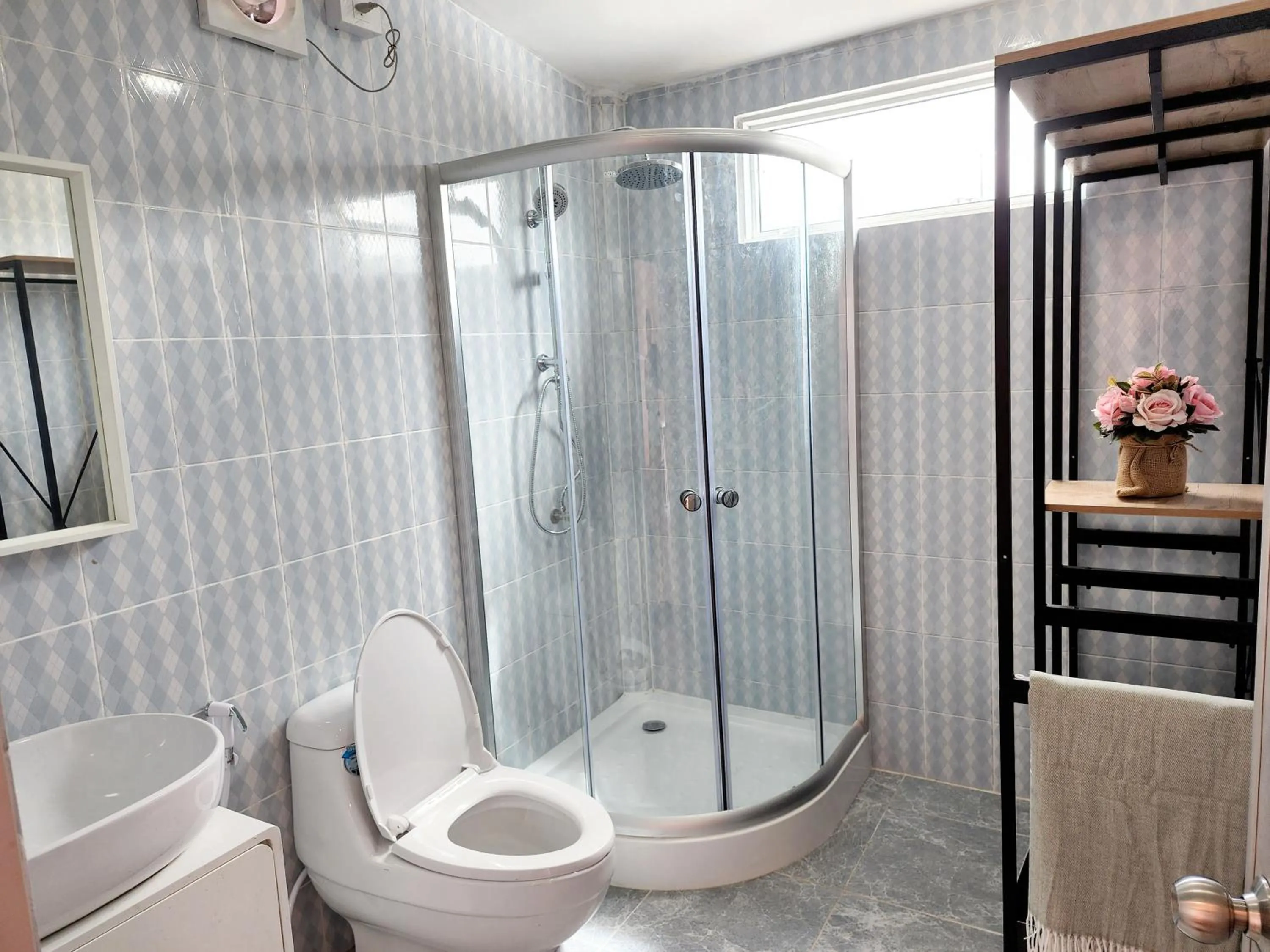 Bananaleaf Wedding Cafe & Resort