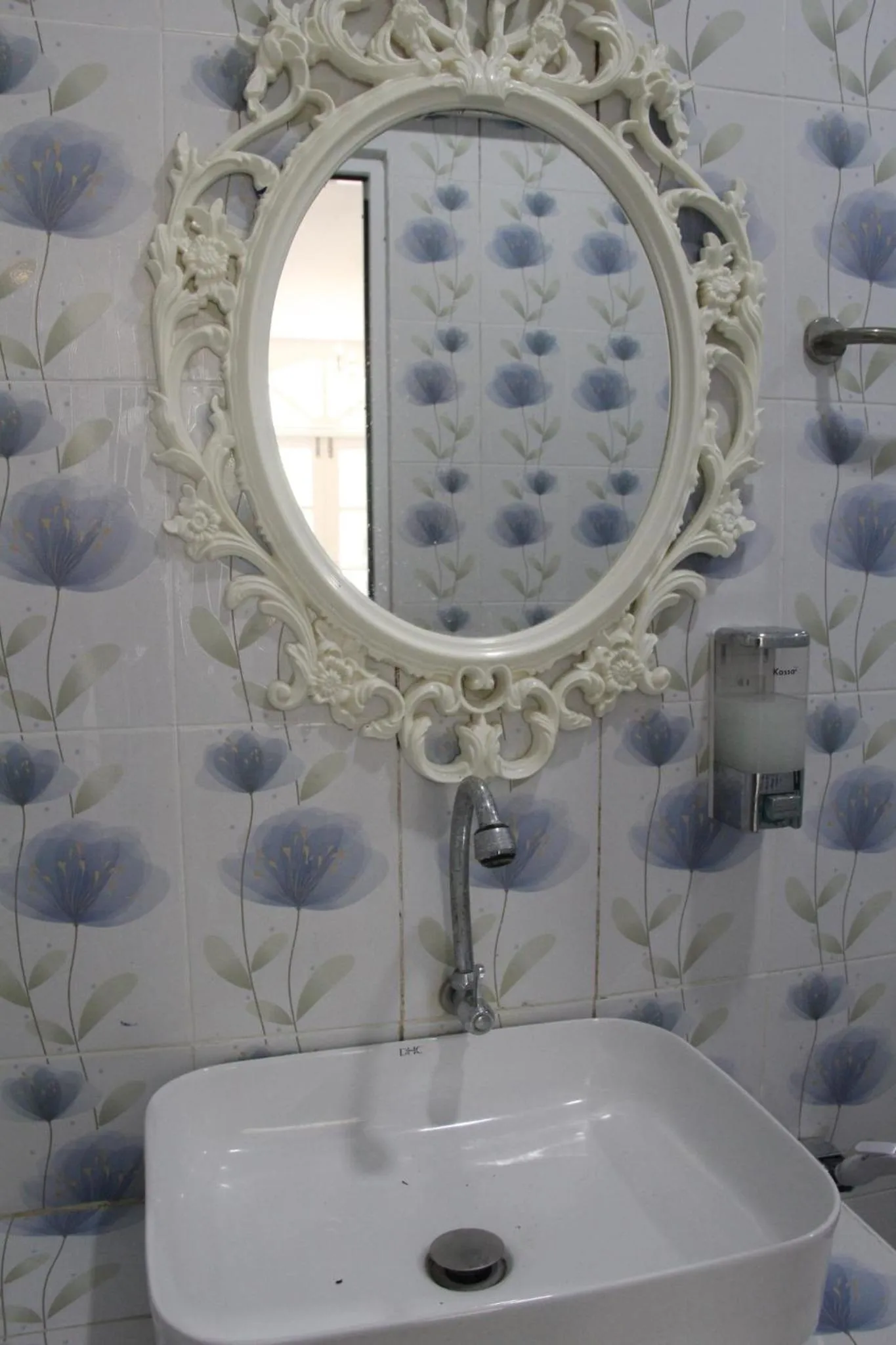 Bananaleaf Wedding Cafe & Resort