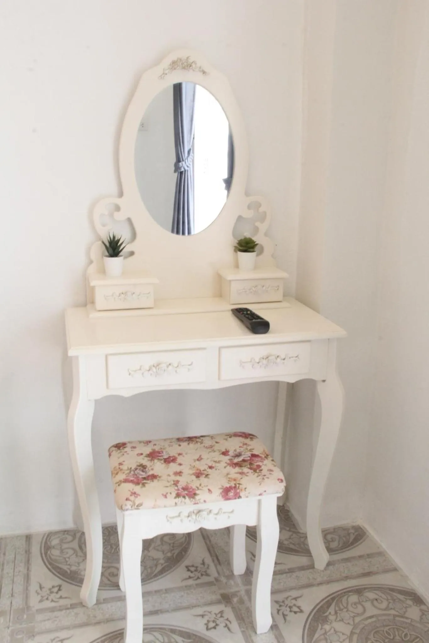 Bananaleaf Wedding Cafe & Resort