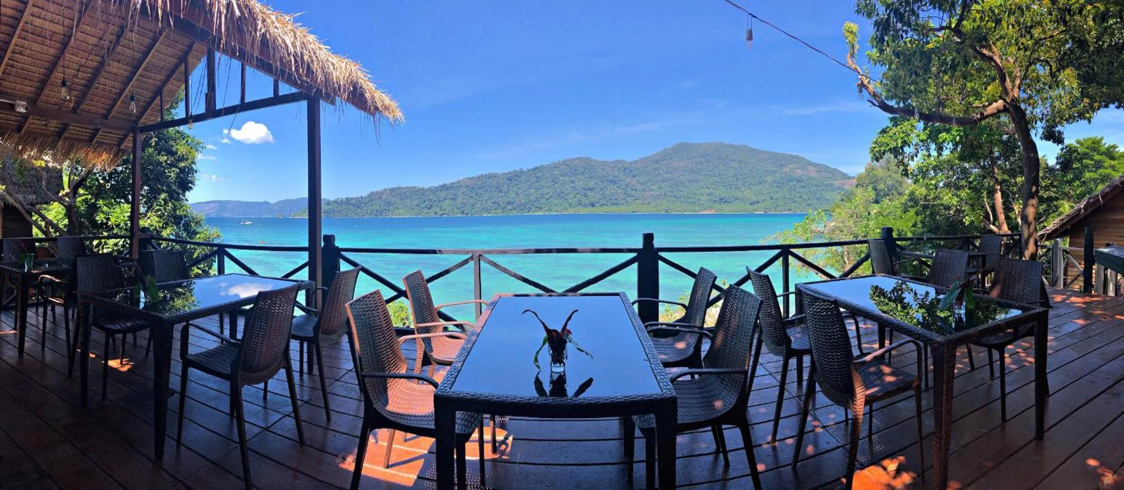 Restaurant/places to eat in Bayview Hill Resort