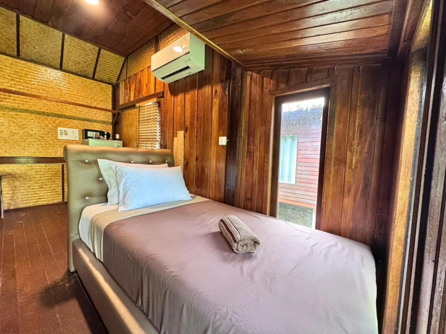 Bed in Bayview Hill Resort