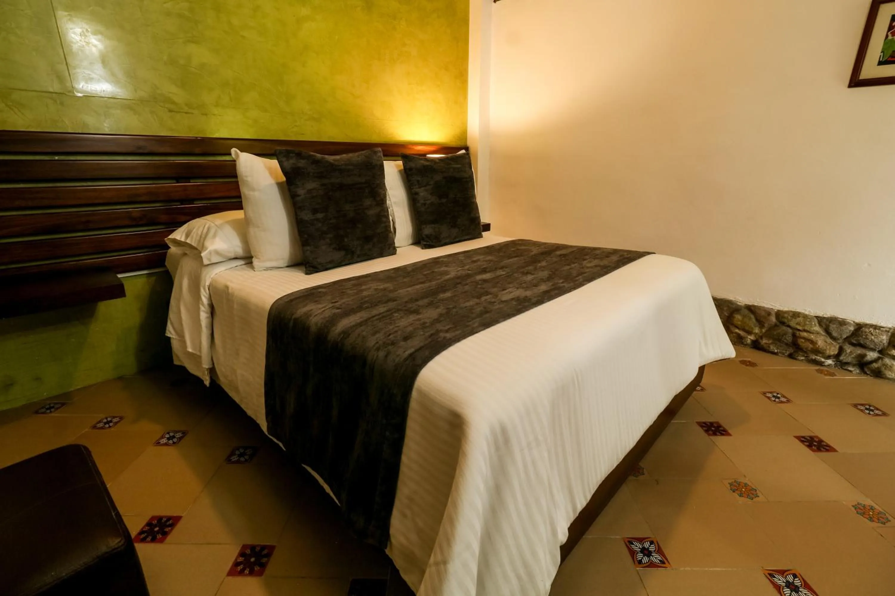 Photo of the whole room, Bed in Hotel Vísperas