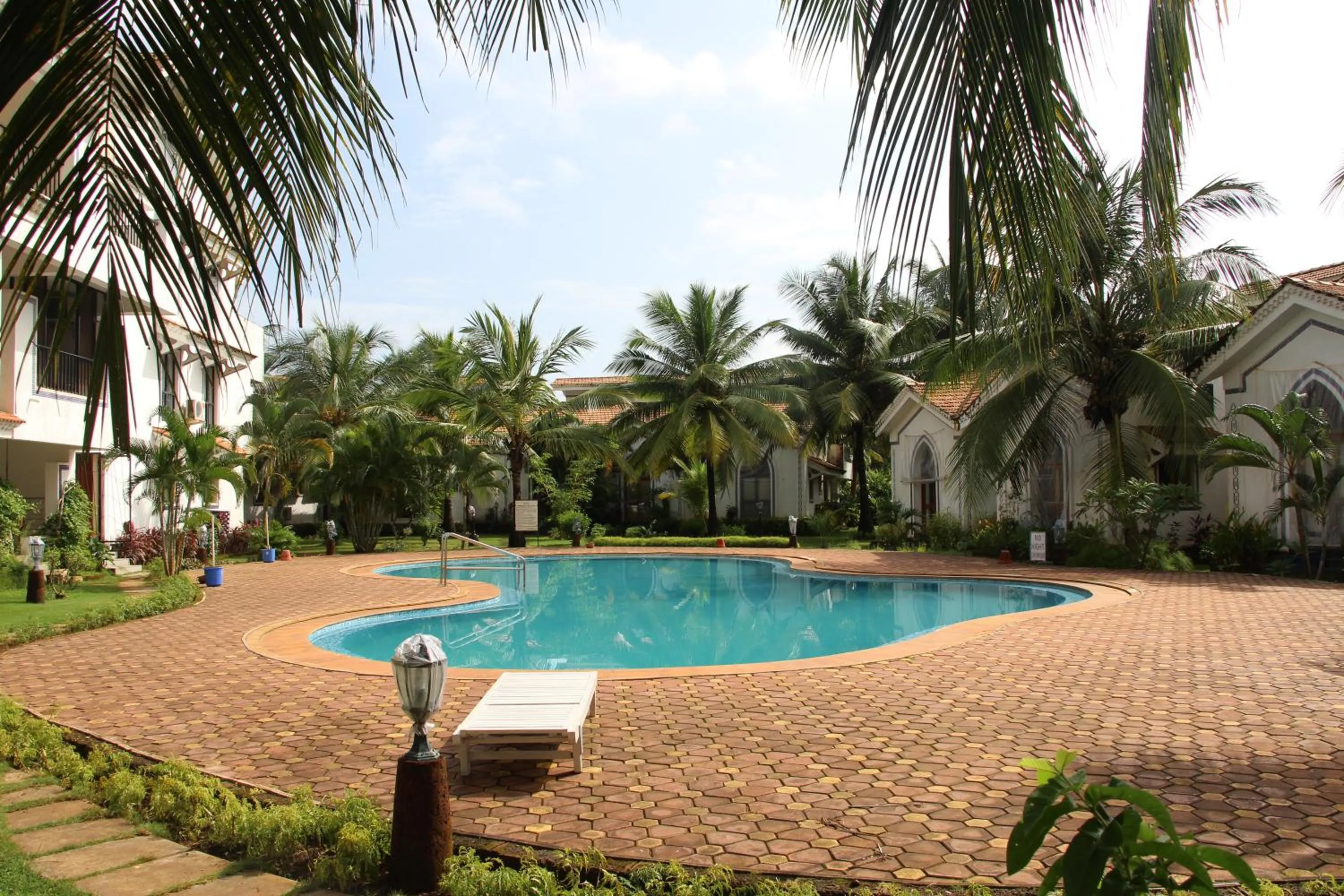 Swimming pool in Riviera Hermitage