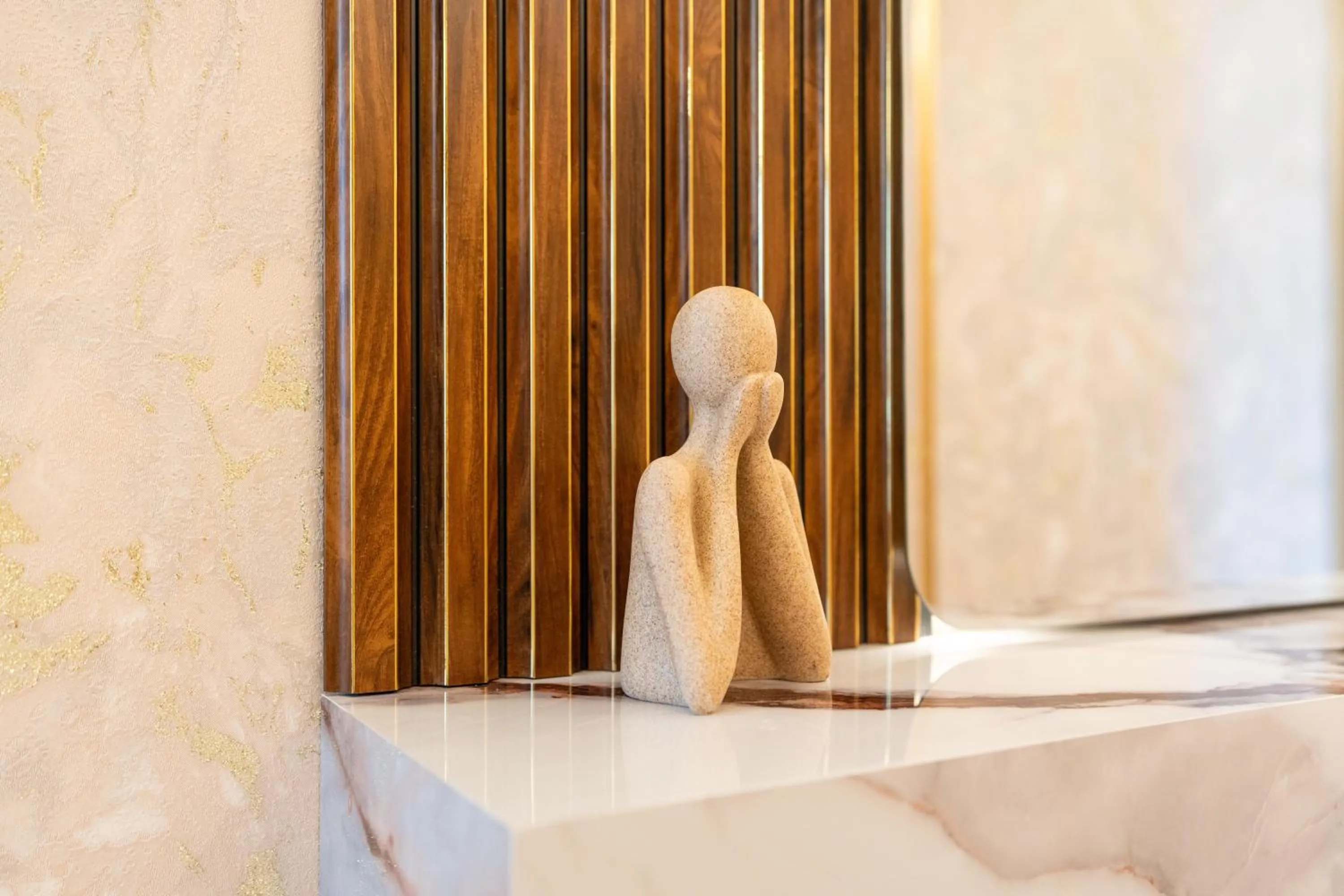 Decorative detail in Globalstay Creek Horizon Modern Apartments