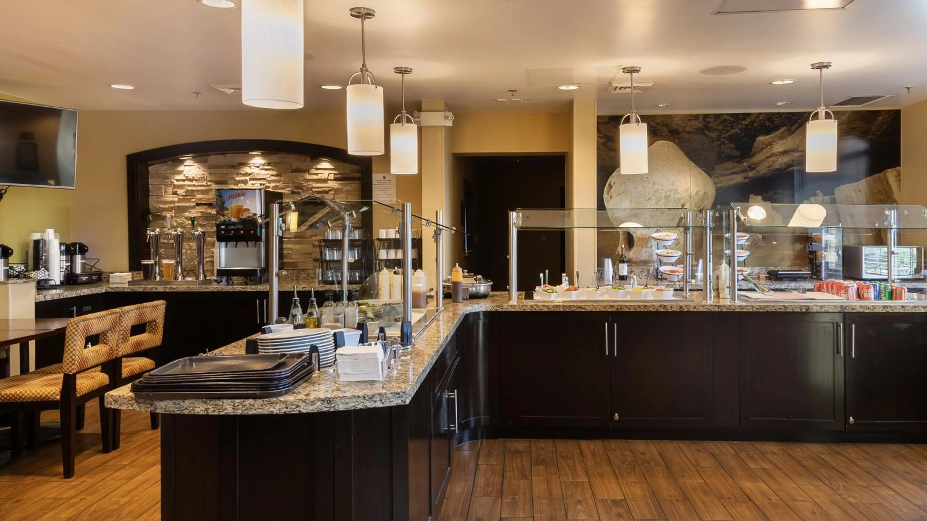 Breakfast in Staybridge Suites Chihuahua by IHG