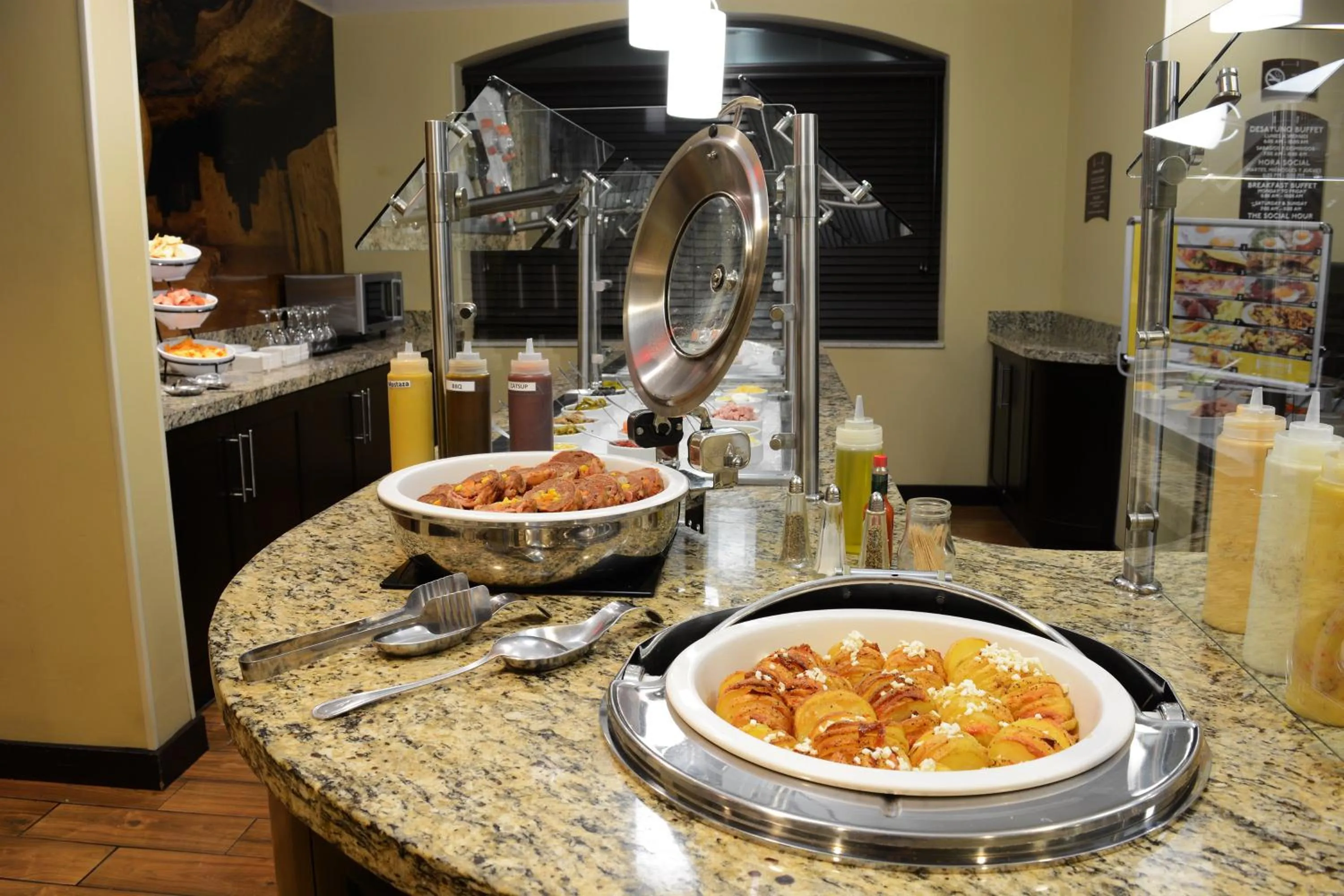 Restaurant/places to eat in Staybridge Suites Chihuahua by IHG