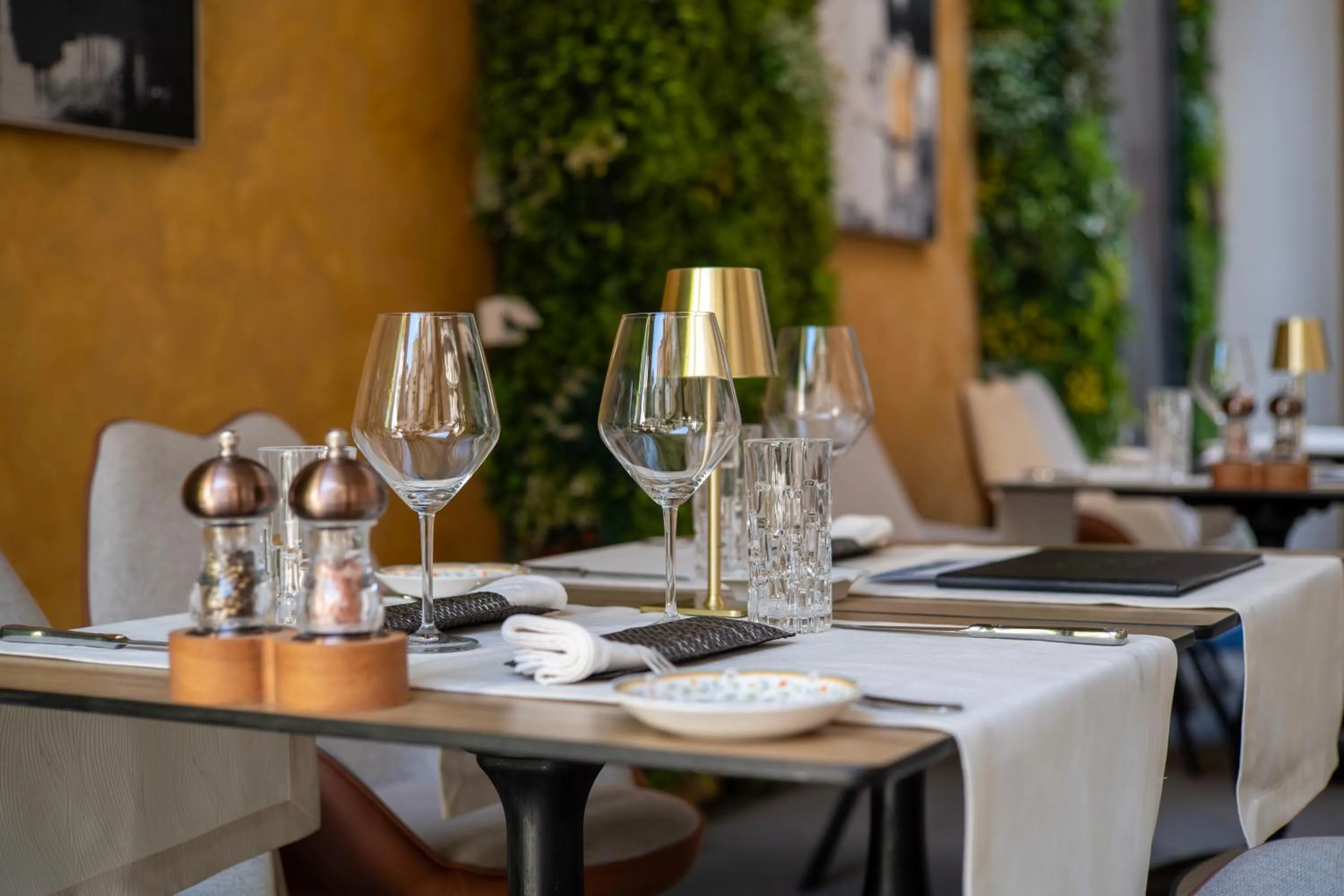 Restaurant/places to eat in Zepter Hotel Belgrade, member of Zepter Hotels