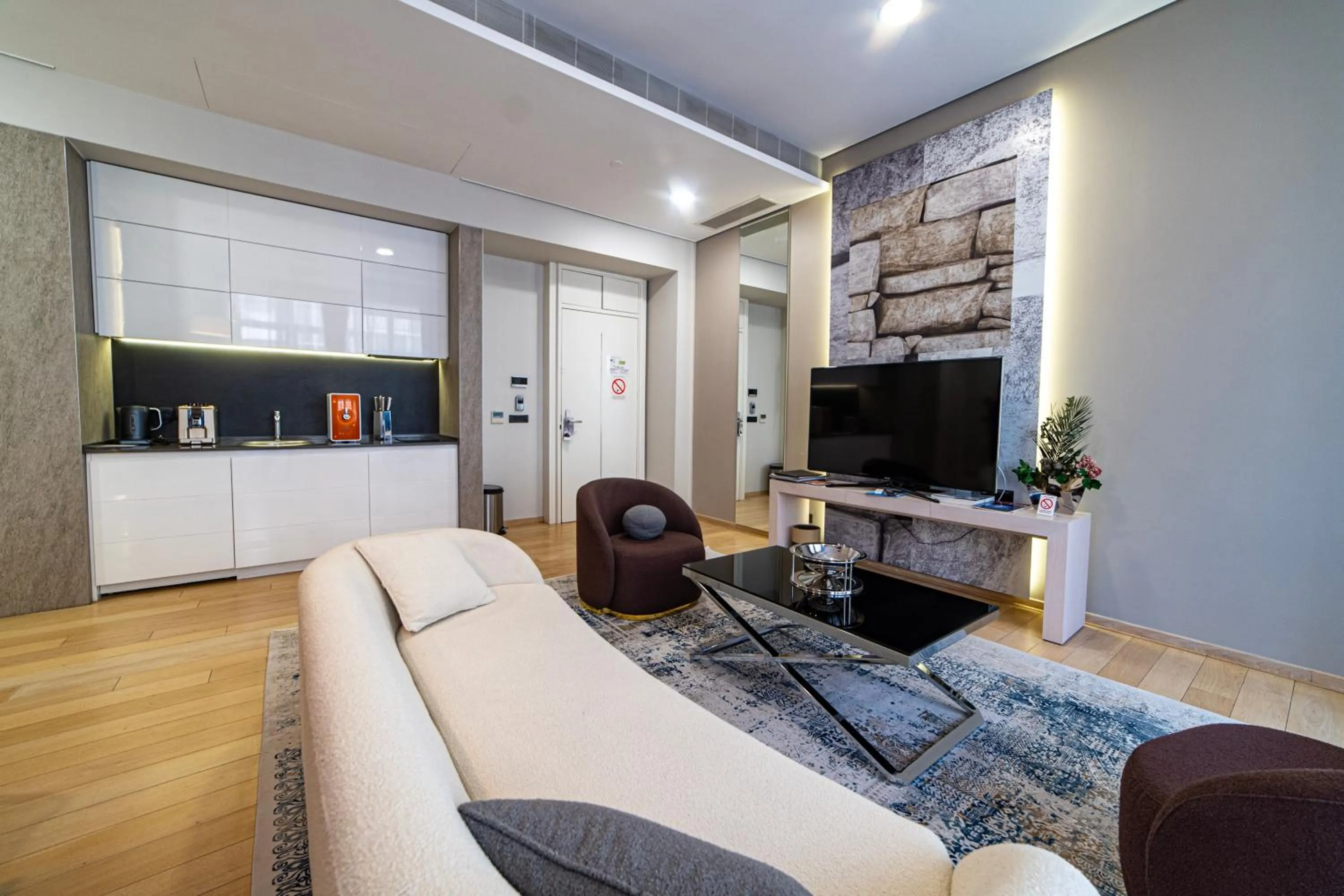 Living room in Zepter Hotel Belgrade, member of Zepter Hotels