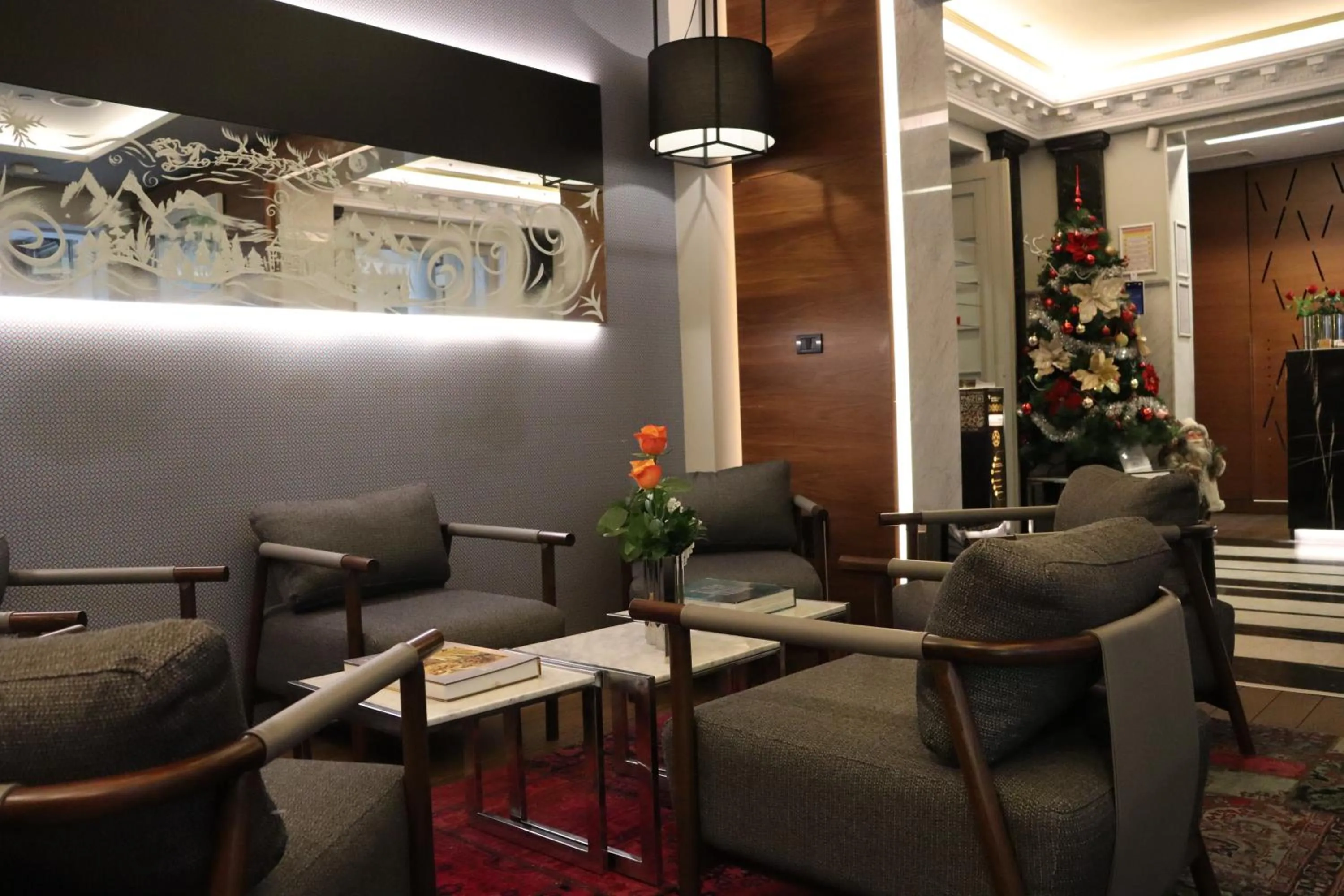 Lounge or bar in Zepter Hotel Belgrade, member of Zepter Hotels