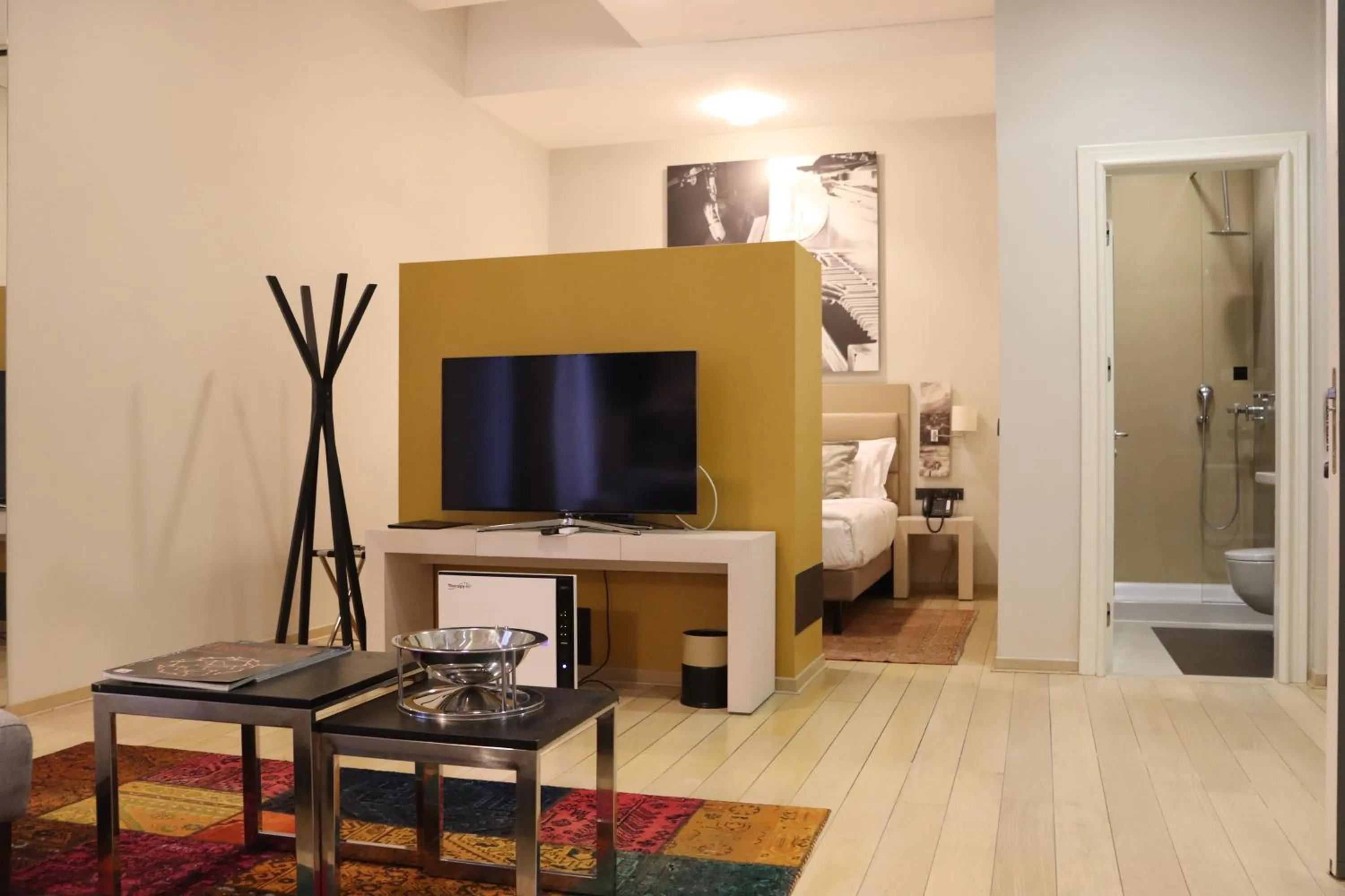 Living room, Bed in Zepter Hotel Belgrade, member of Zepter Hotels