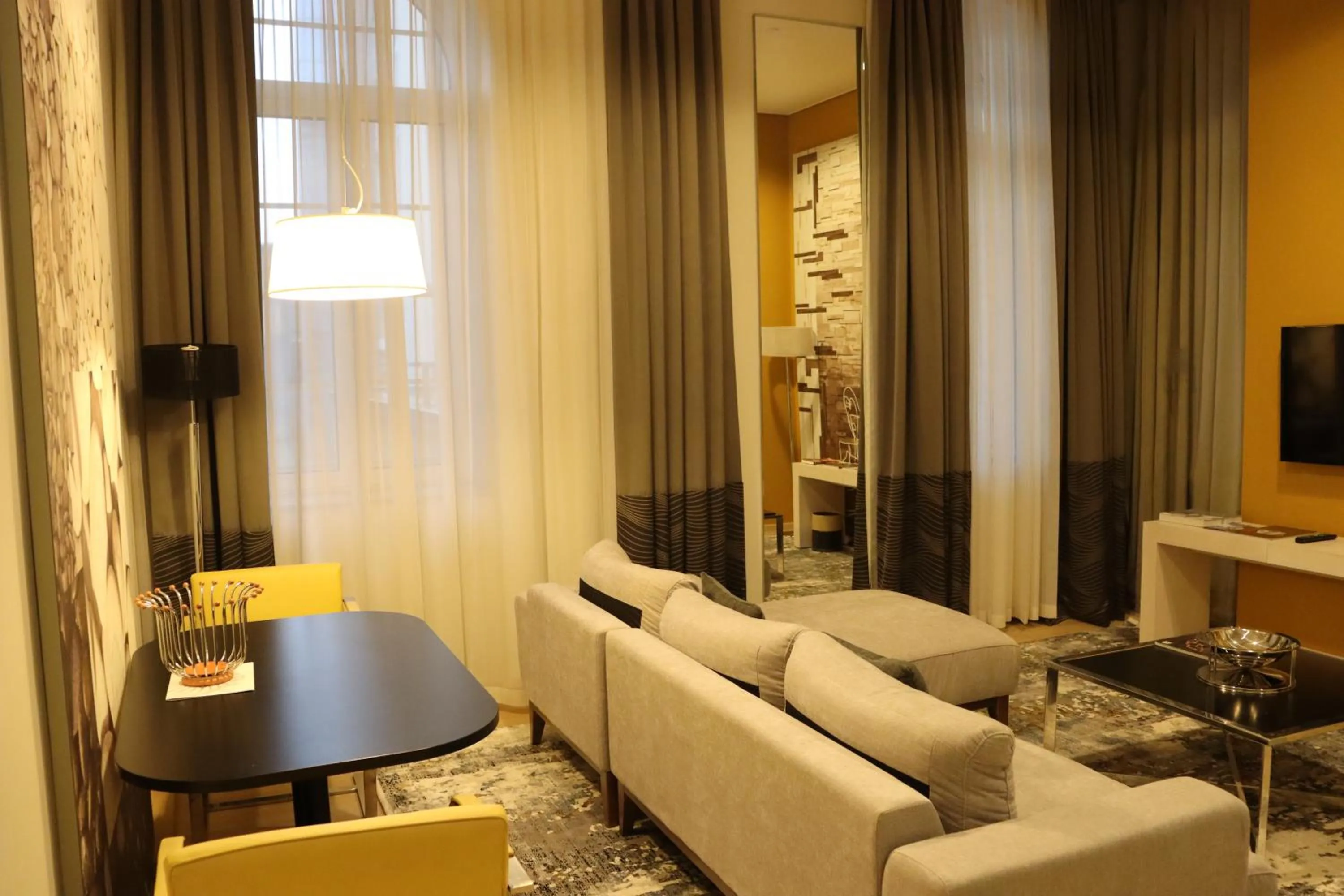 Living room in Zepter Hotel Belgrade, member of Zepter Hotels