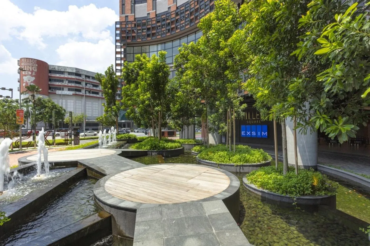 Garden in Millerz Square Old Klang Road