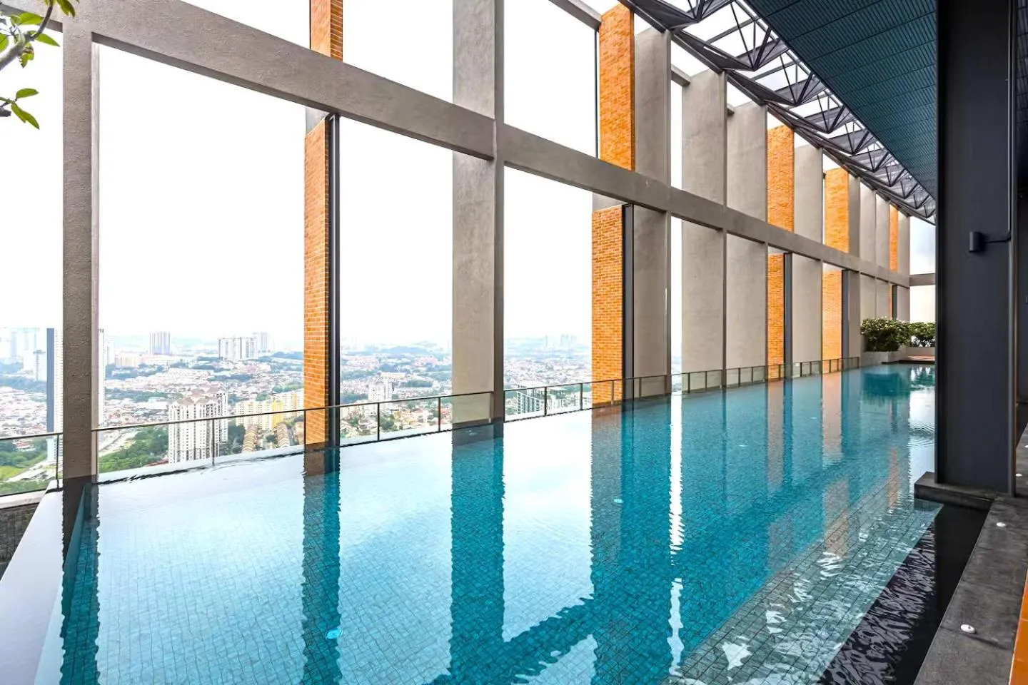 Swimming pool in Millerz Square Old Klang Road