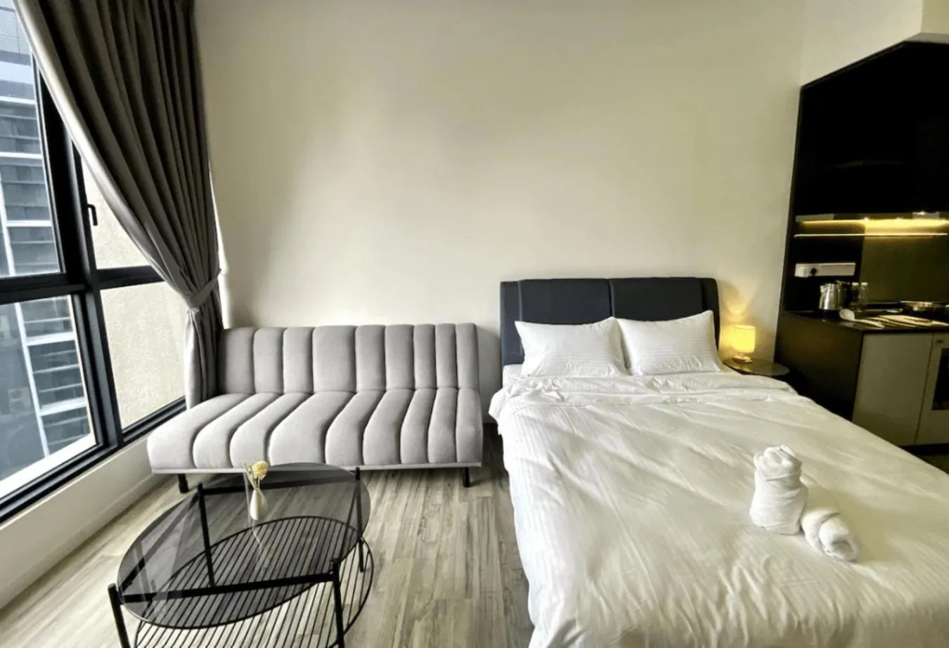 Bed in Millerz Square Old Klang Road