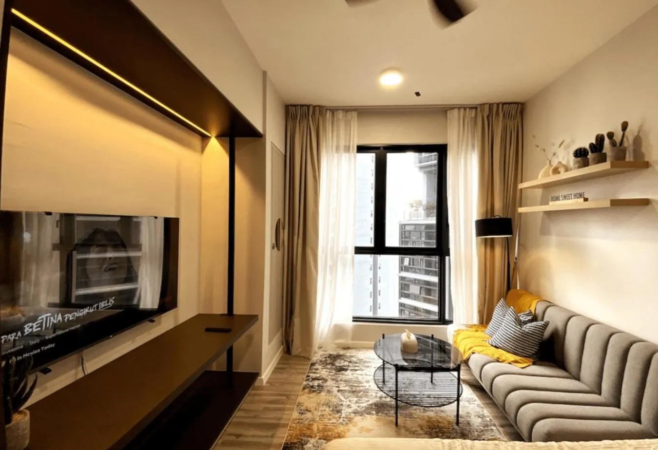 TV and multimedia in Millerz Square Old Klang Road