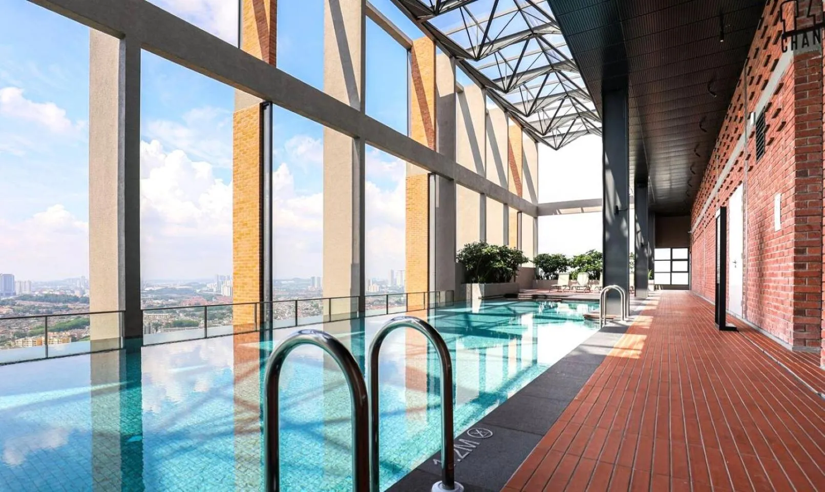 Swimming pool in Millerz Square Old Klang Road