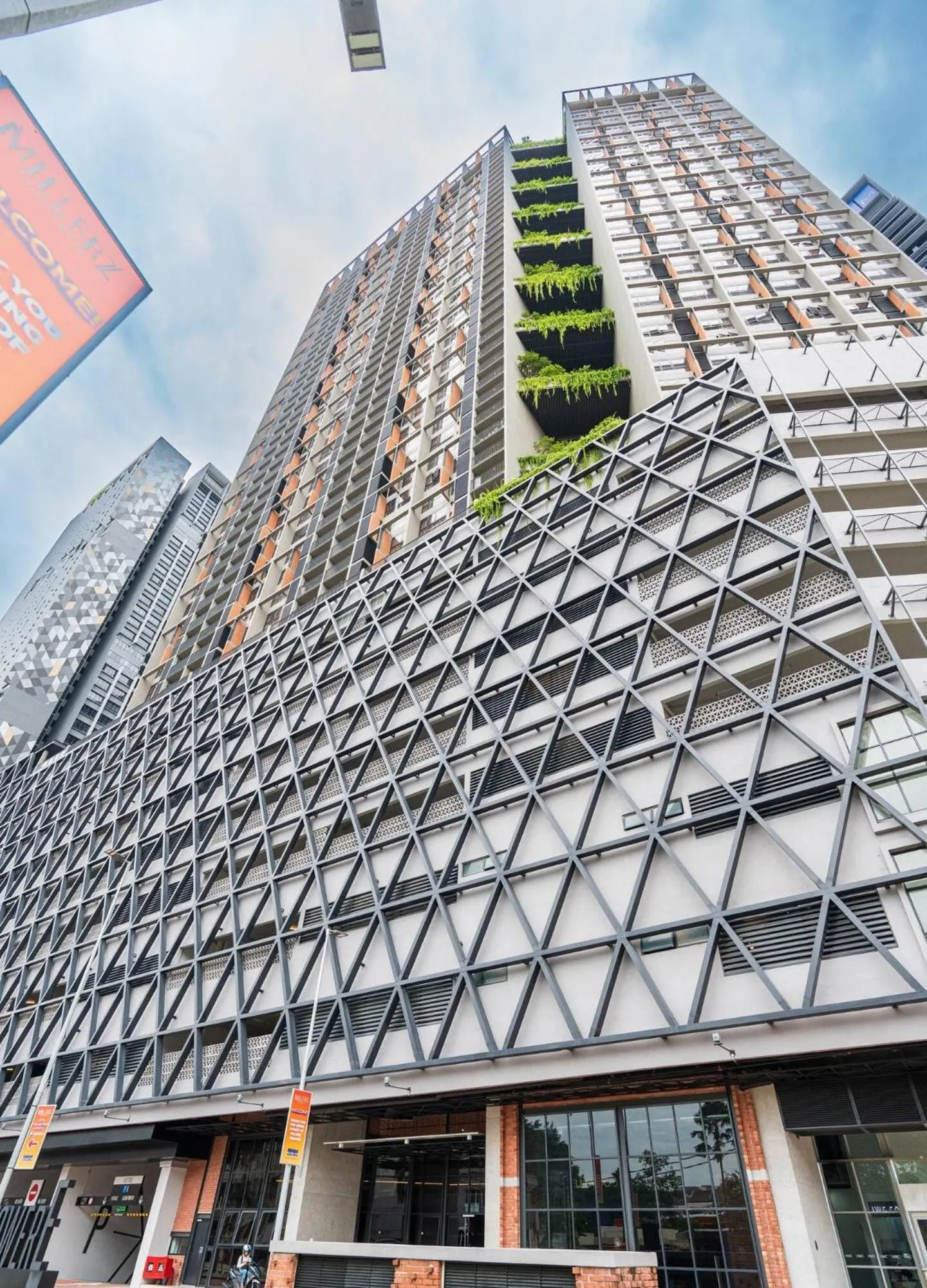 Property building in Millerz Square Old Klang Road