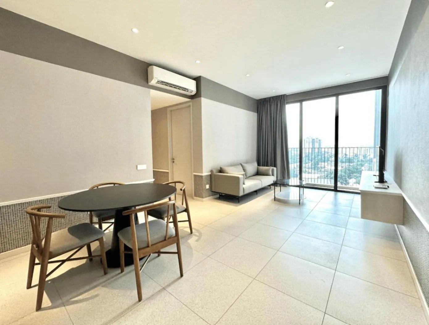 Dining area in Millerz Square Old Klang Road