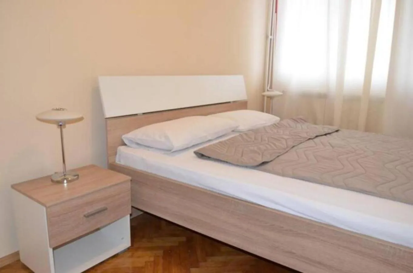 Bed in Apartments Sat