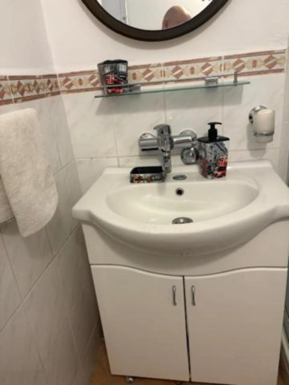 Bathroom in Apartments Sat