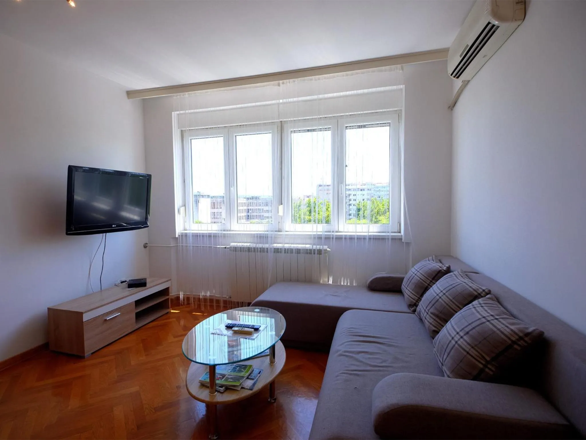 Living room in Apartments Sat