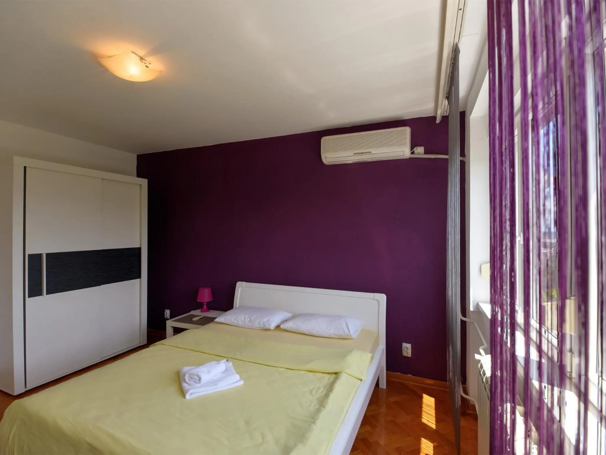 Bed in Apartments Sat
