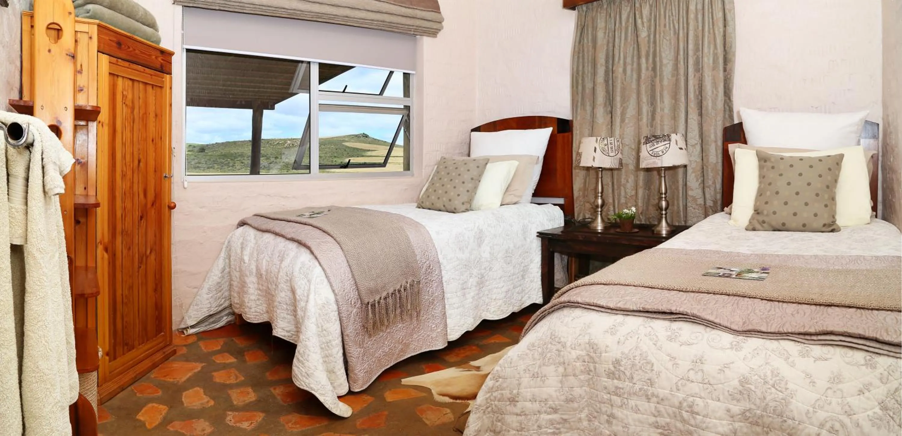 Bedroom, Bed in Skeiding Guest Farm