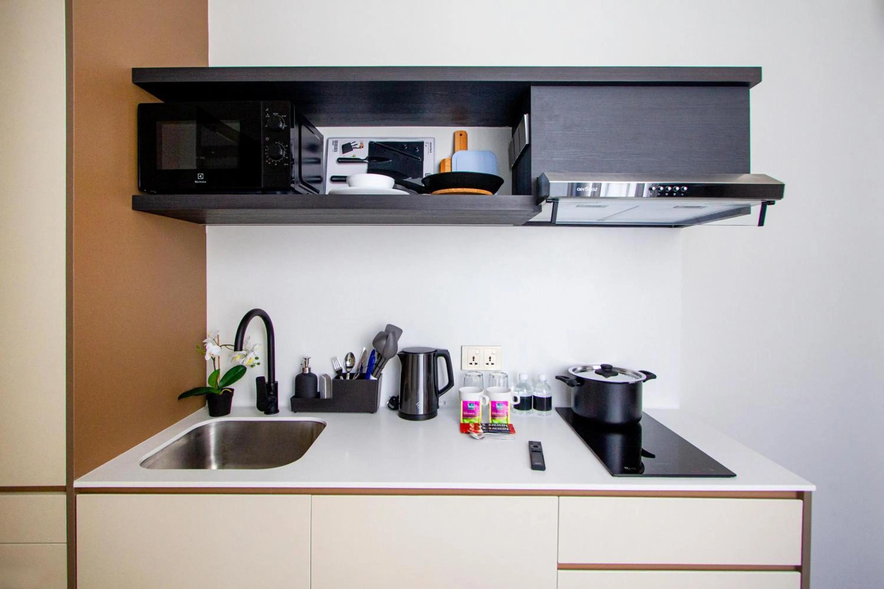 Kitchen or kitchenette in Habyt Studios at Novena