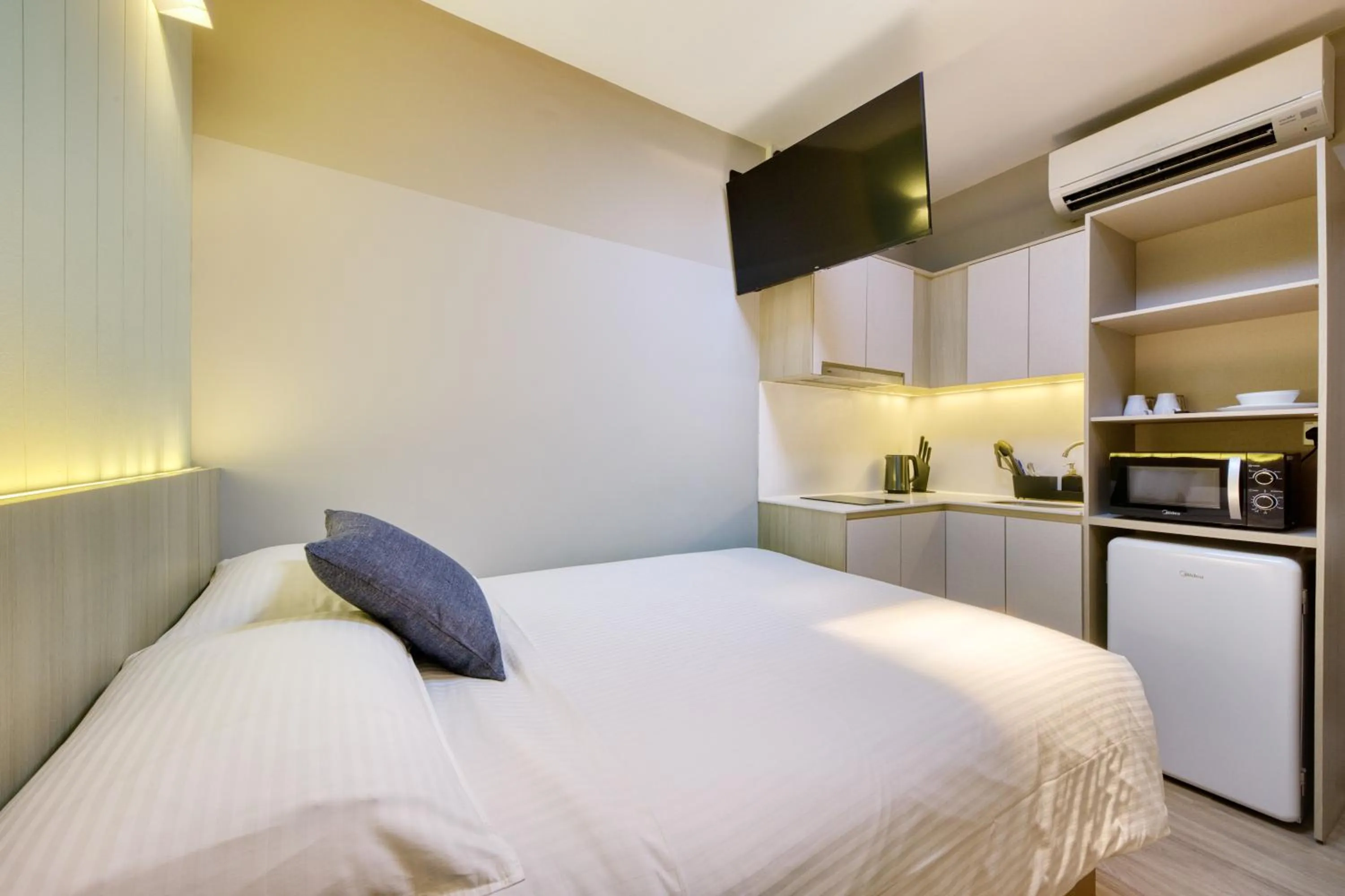 Bed in Habyt Studios Kallang