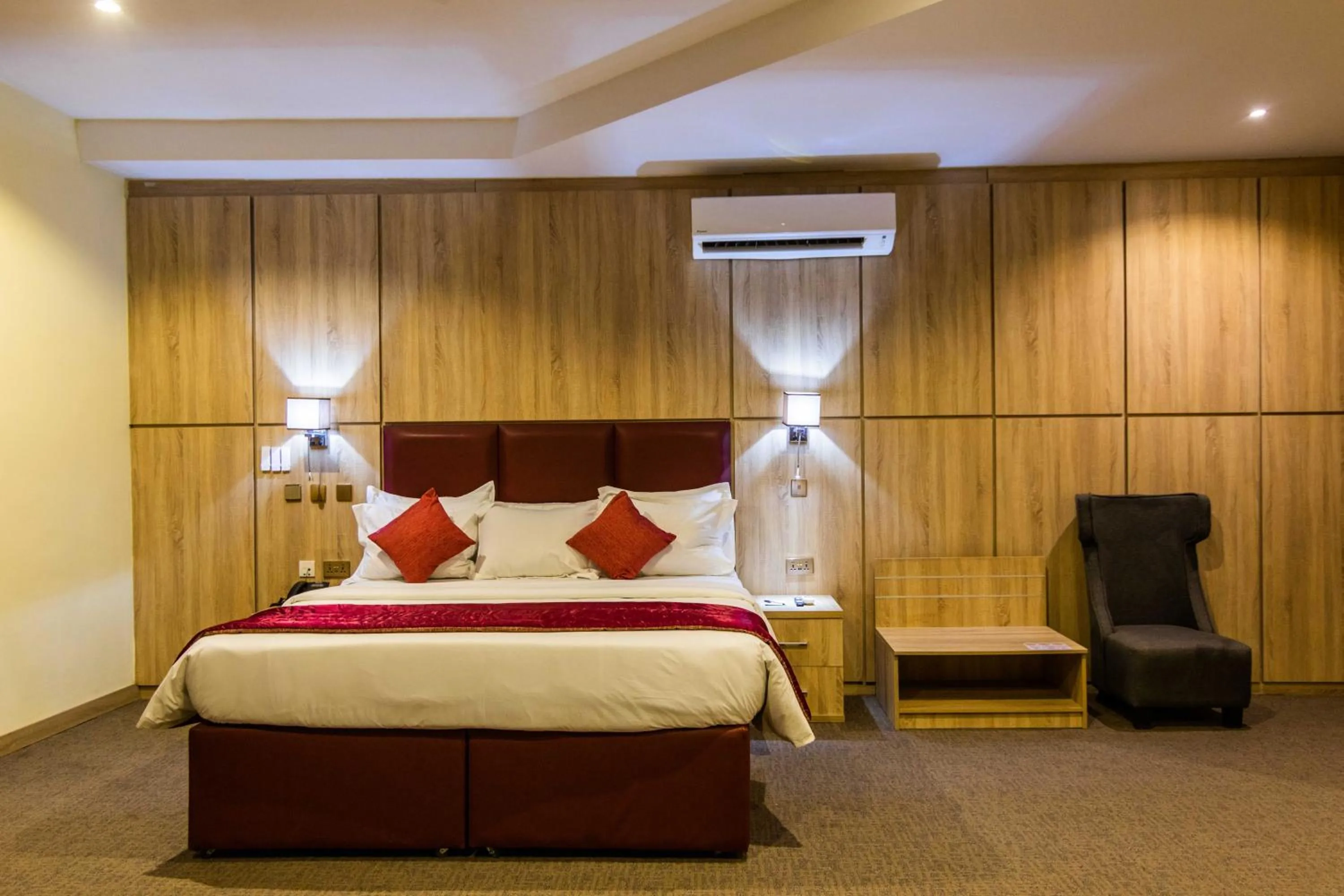 Bed in BON Hotel Octagon