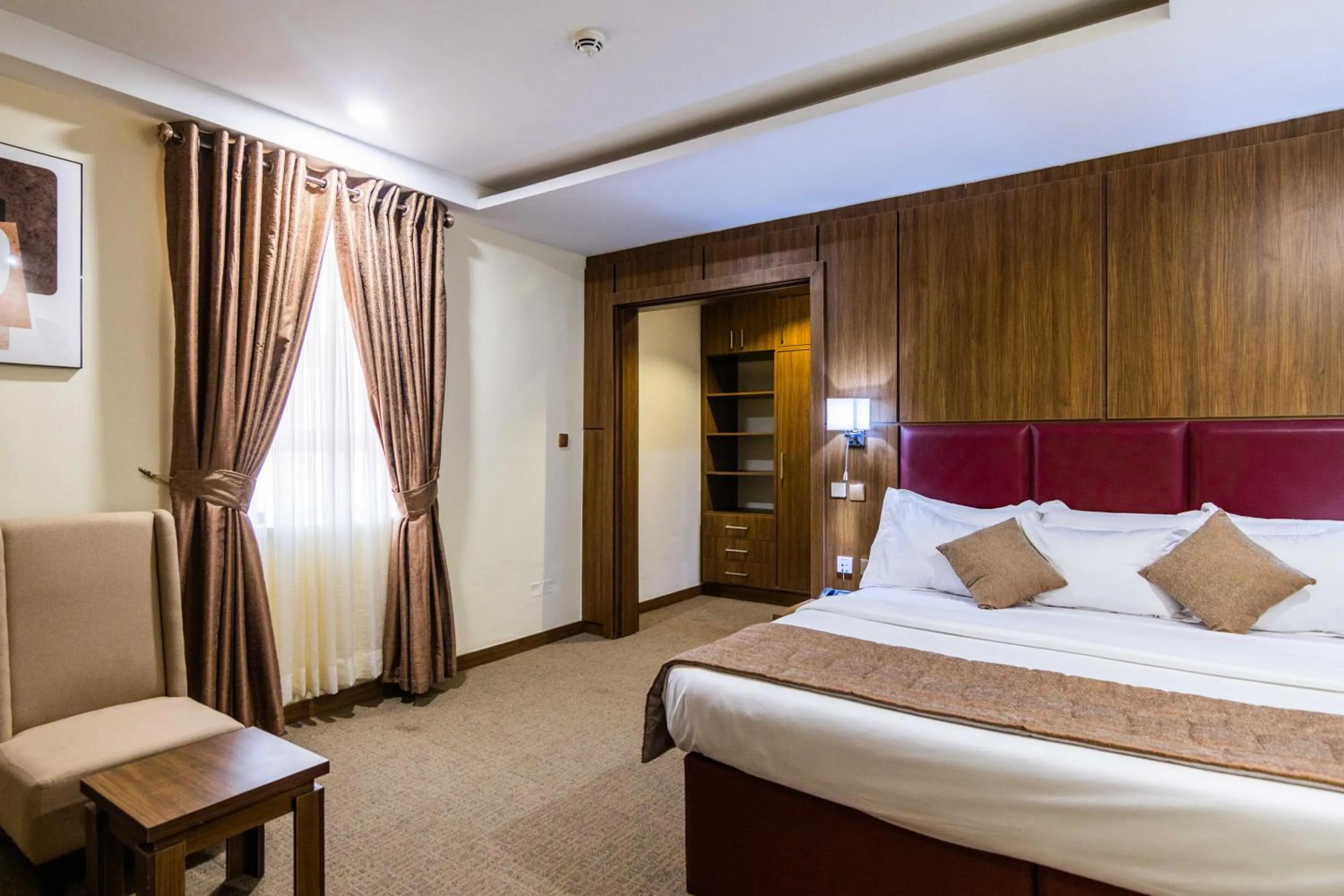 Bed in BON Hotel Octagon