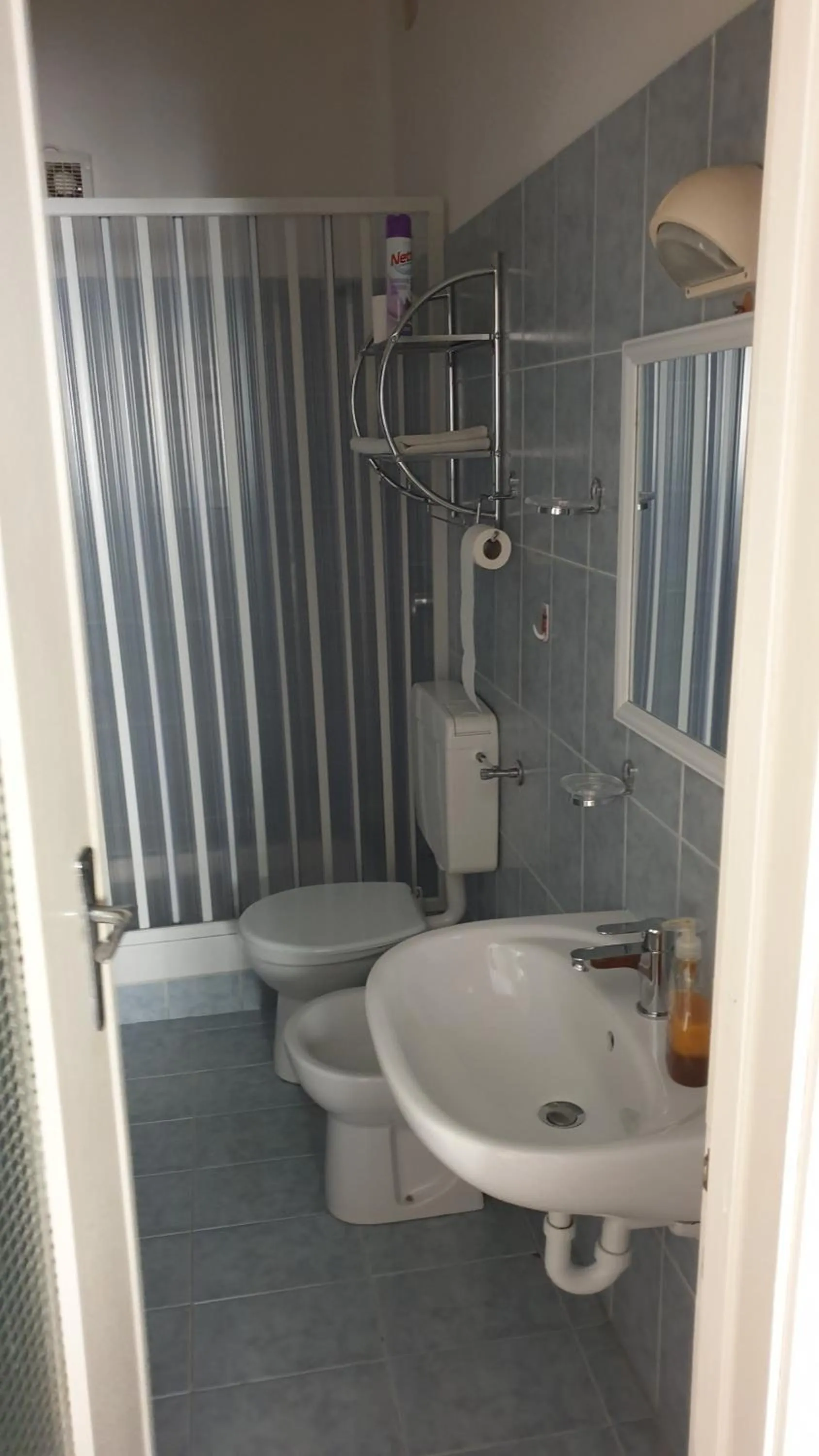 Bathroom in Piccolo hotel holiday center