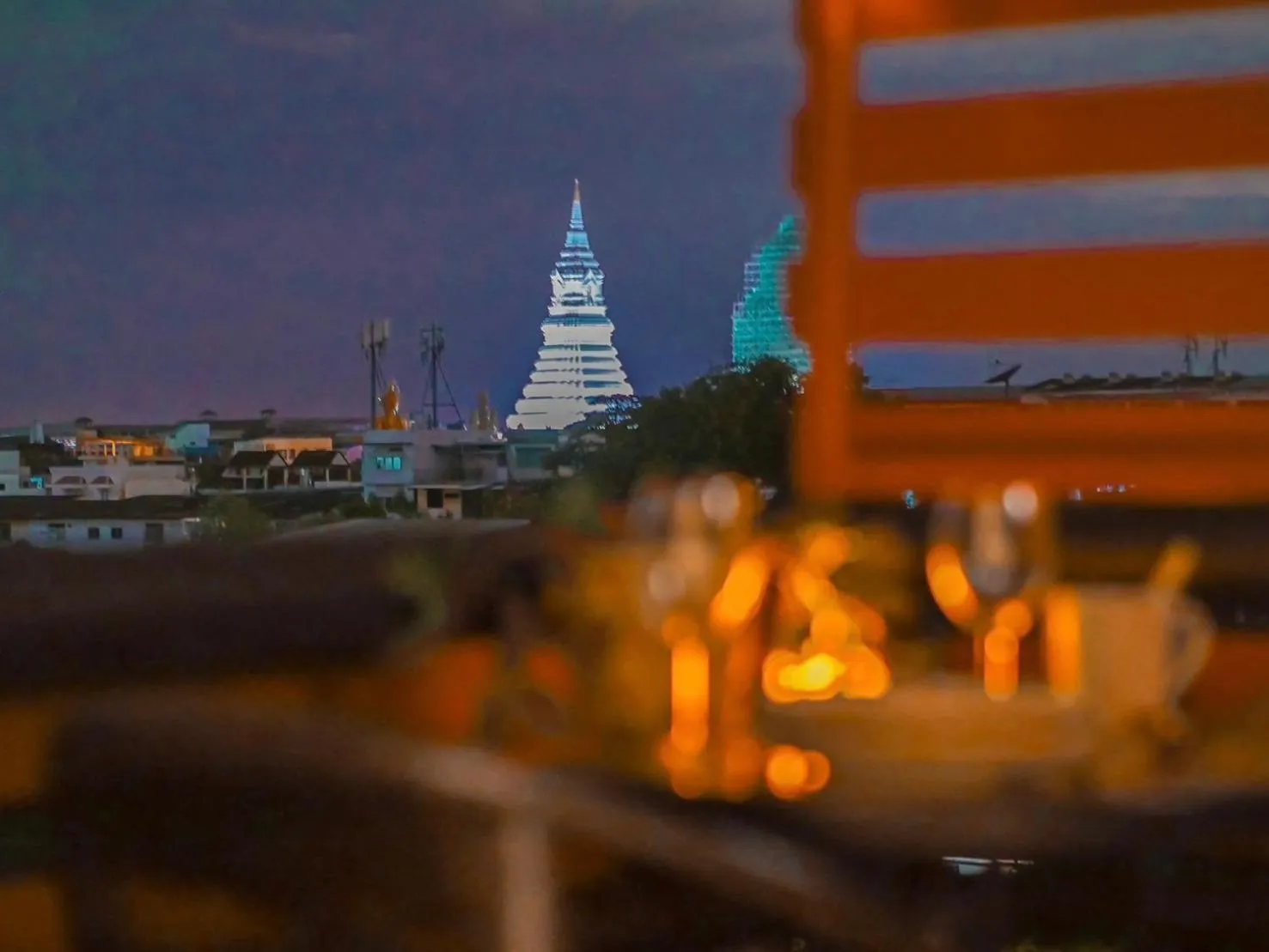 The Giftown Bangkok, Talat Phlu