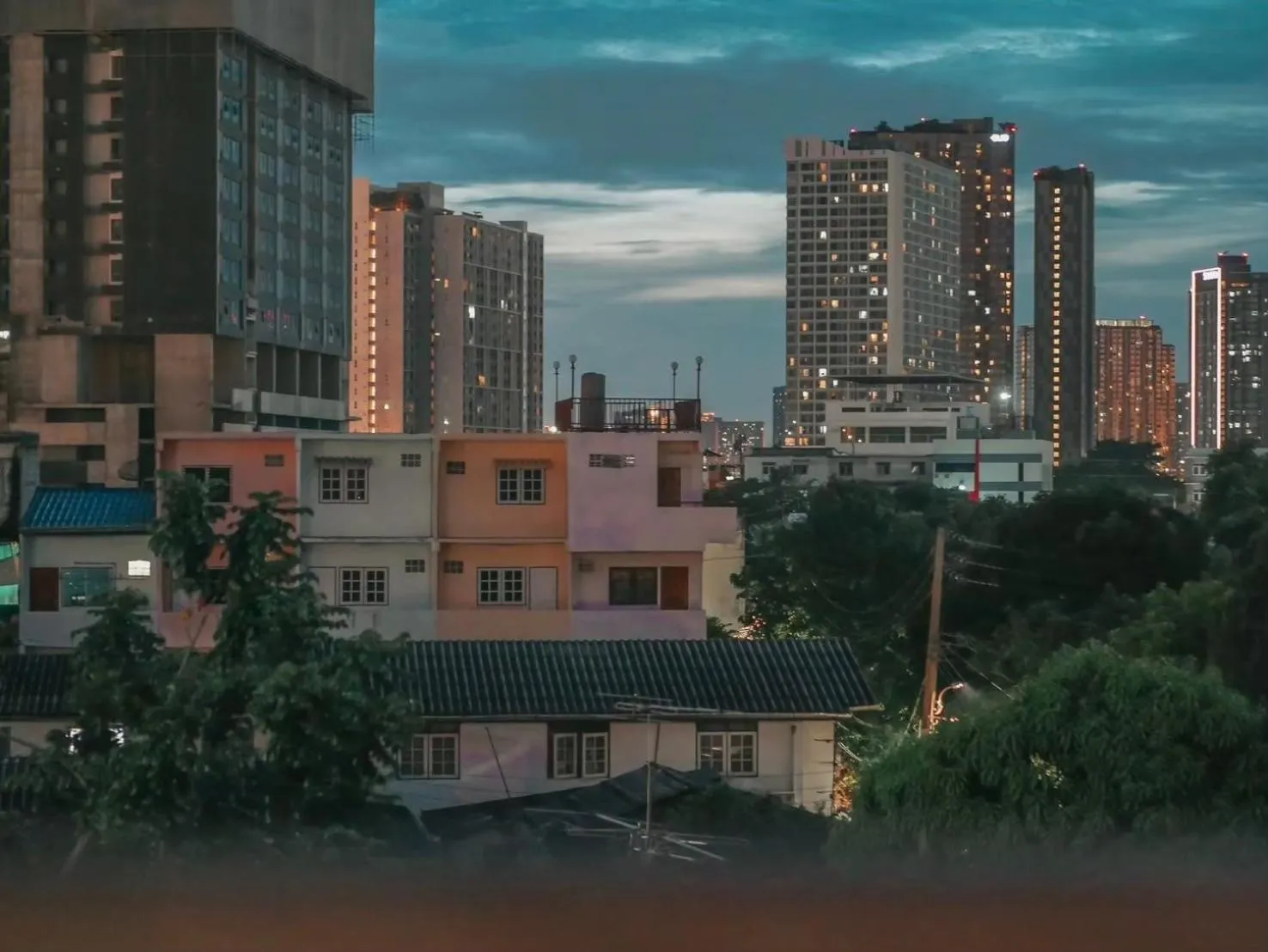 The Giftown Bangkok, Talat Phlu