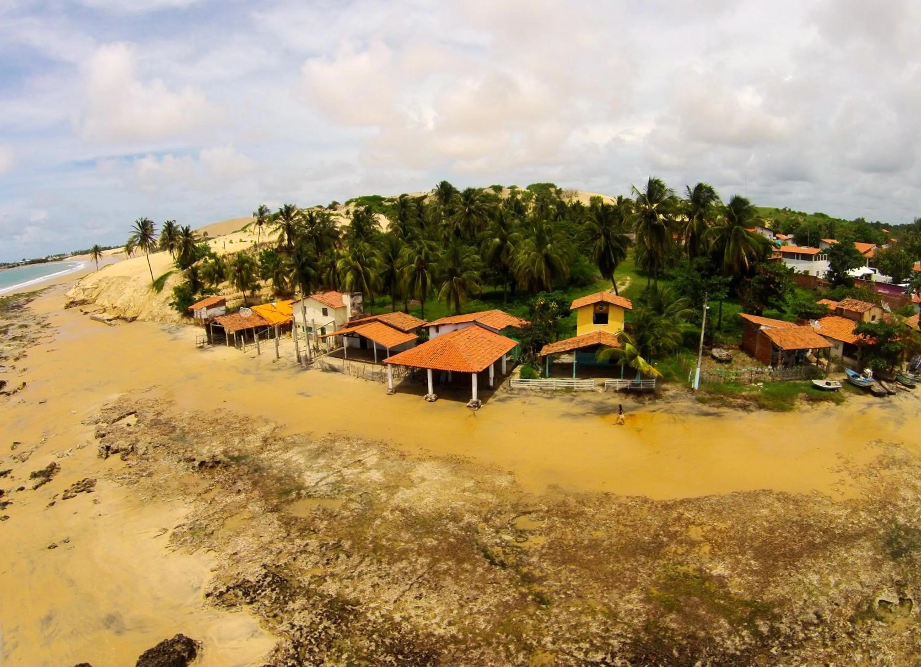 Beach in Hotel Pousada 360