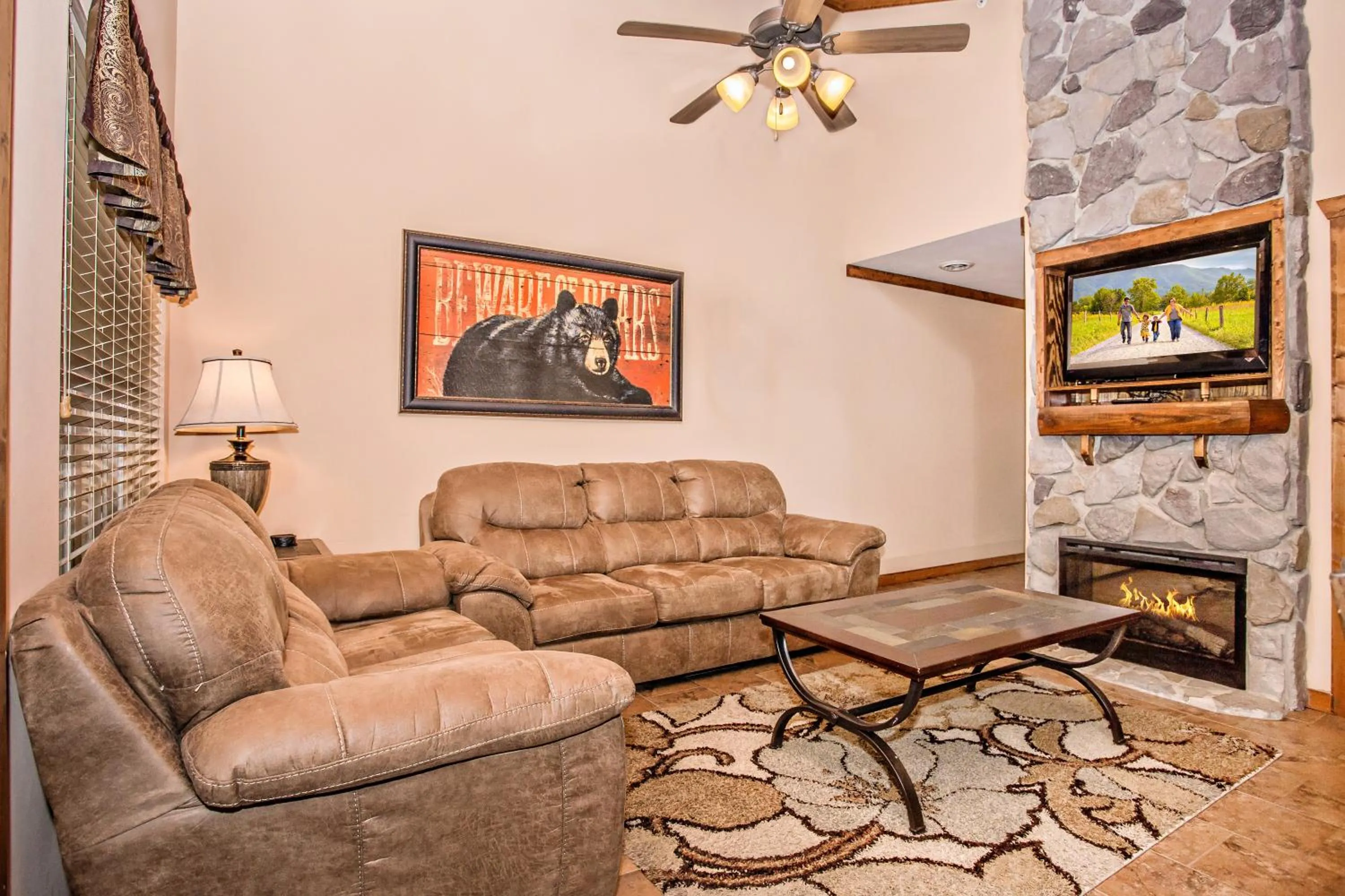 Living room in The Lodges of the Great Smoky Mountains