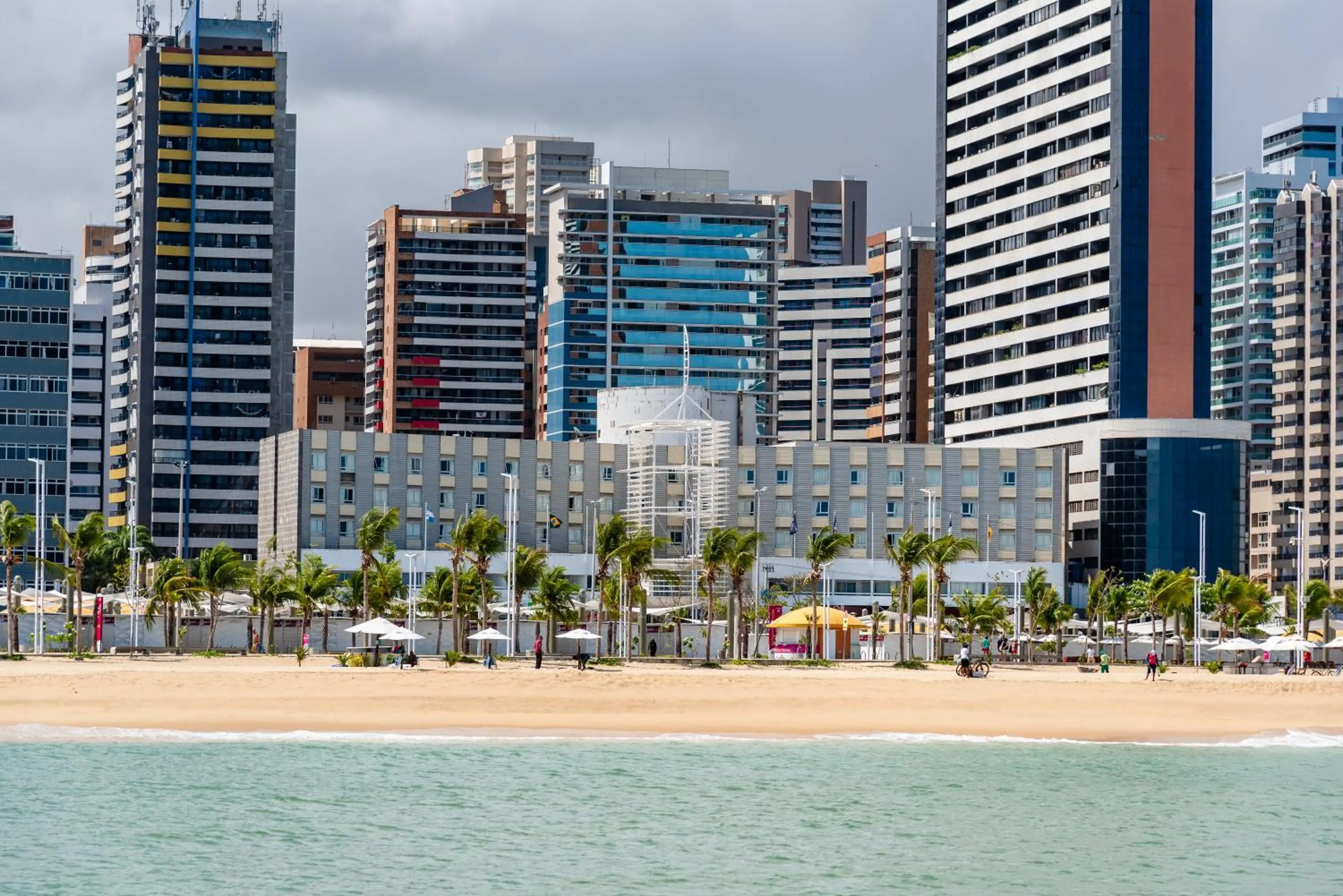 Property building in Oasis Imperial & Fortaleza