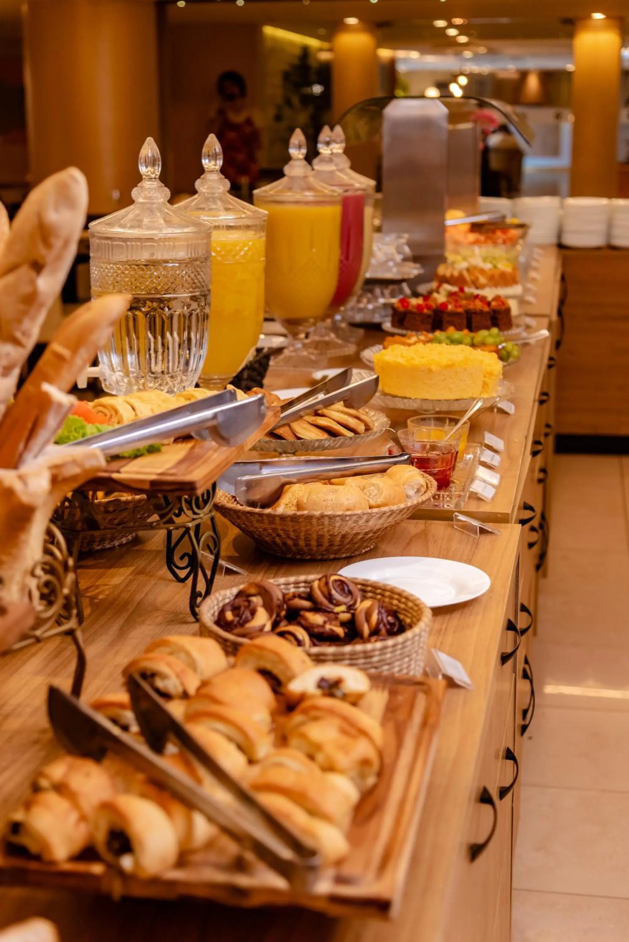 Food and drinks in Oasis Imperial & Fortaleza