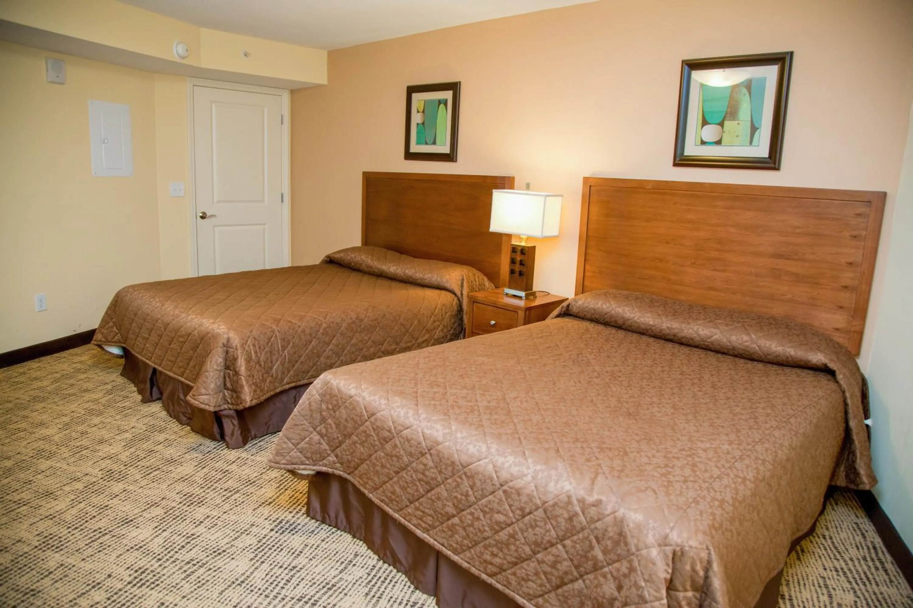 Bedroom, Bed in Towers at North Myrtle Beach