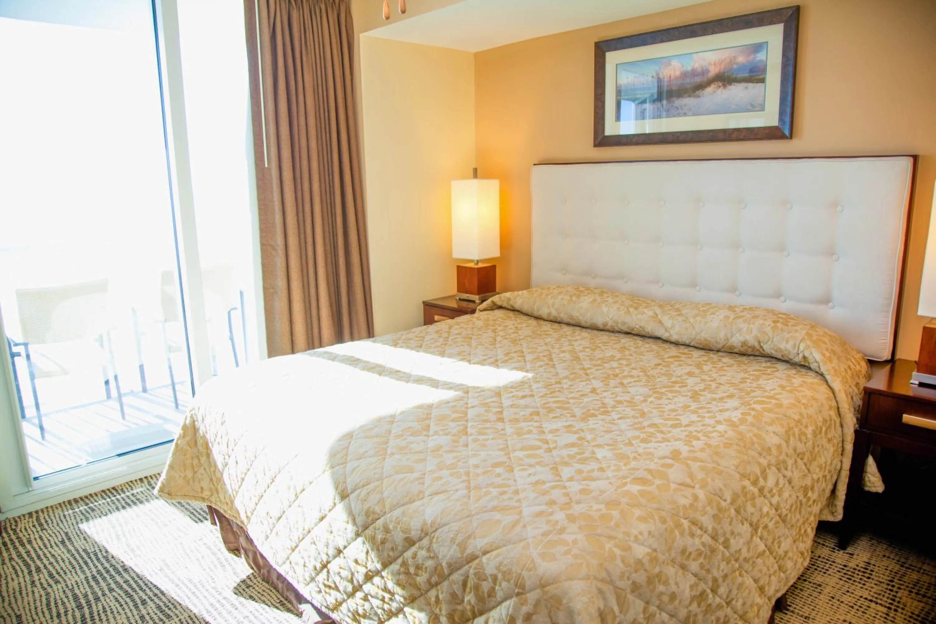 Bedroom, Bed in Towers at North Myrtle Beach