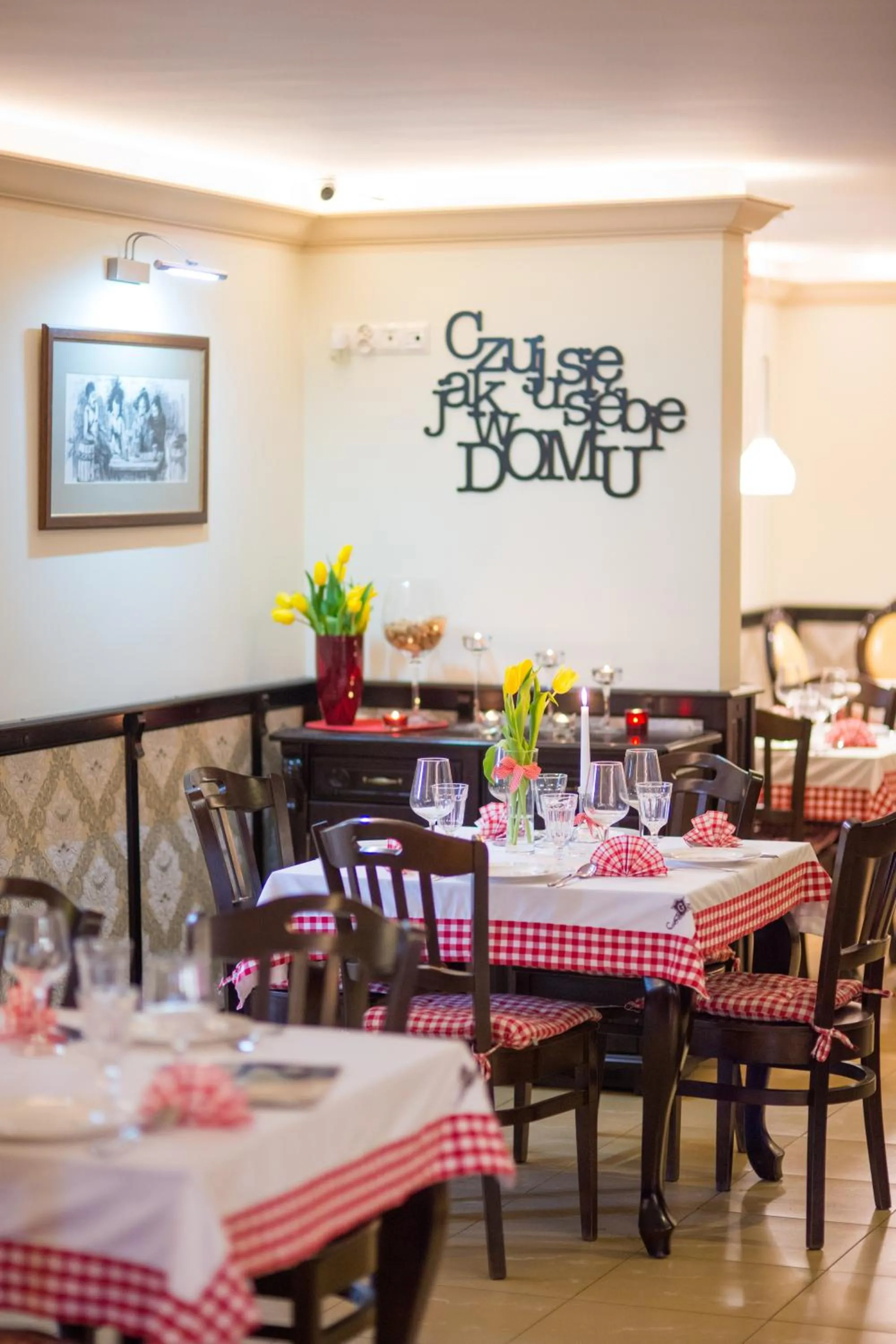 Restaurant/places to eat in Hotel & Restauracja Gniecki