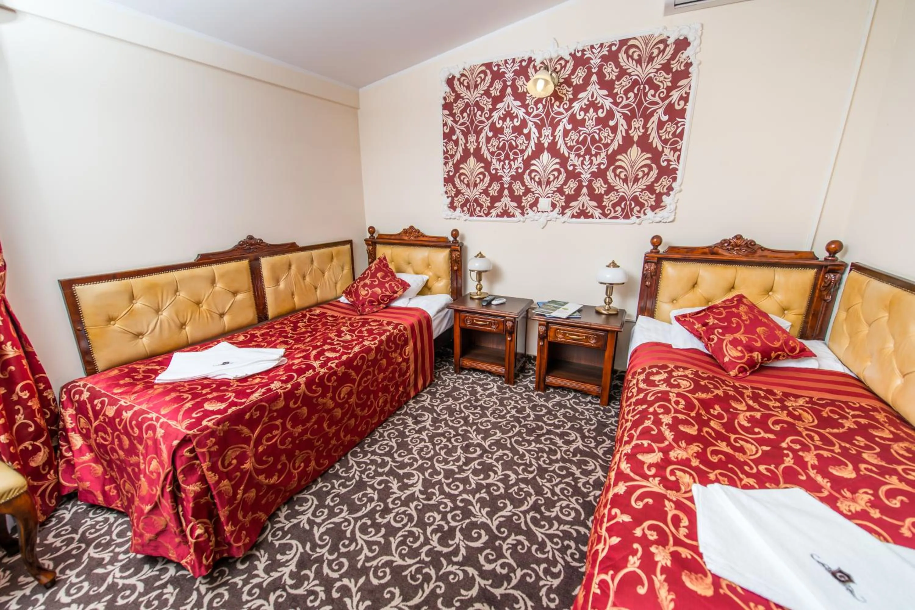 Photo of the whole room, Bed in Hotel & Restauracja Gniecki