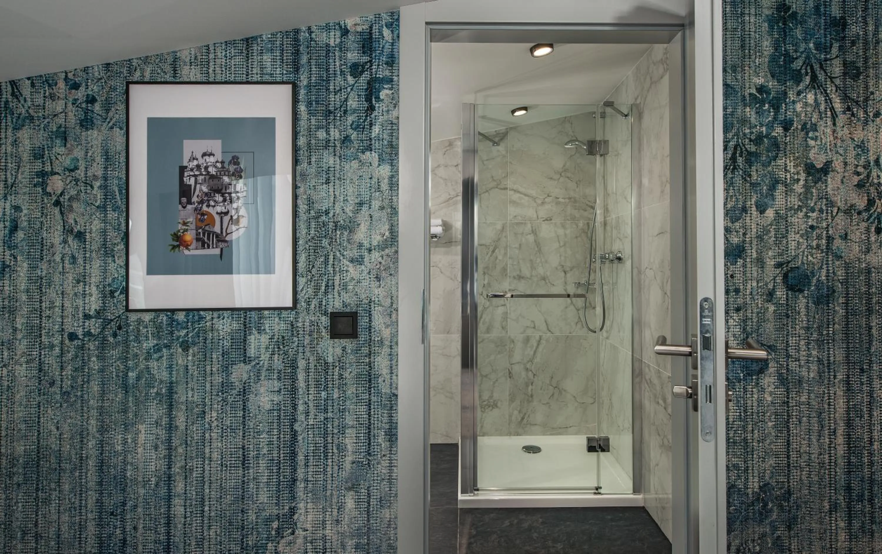 Bathroom in Hotel & Restauracja Gniecki